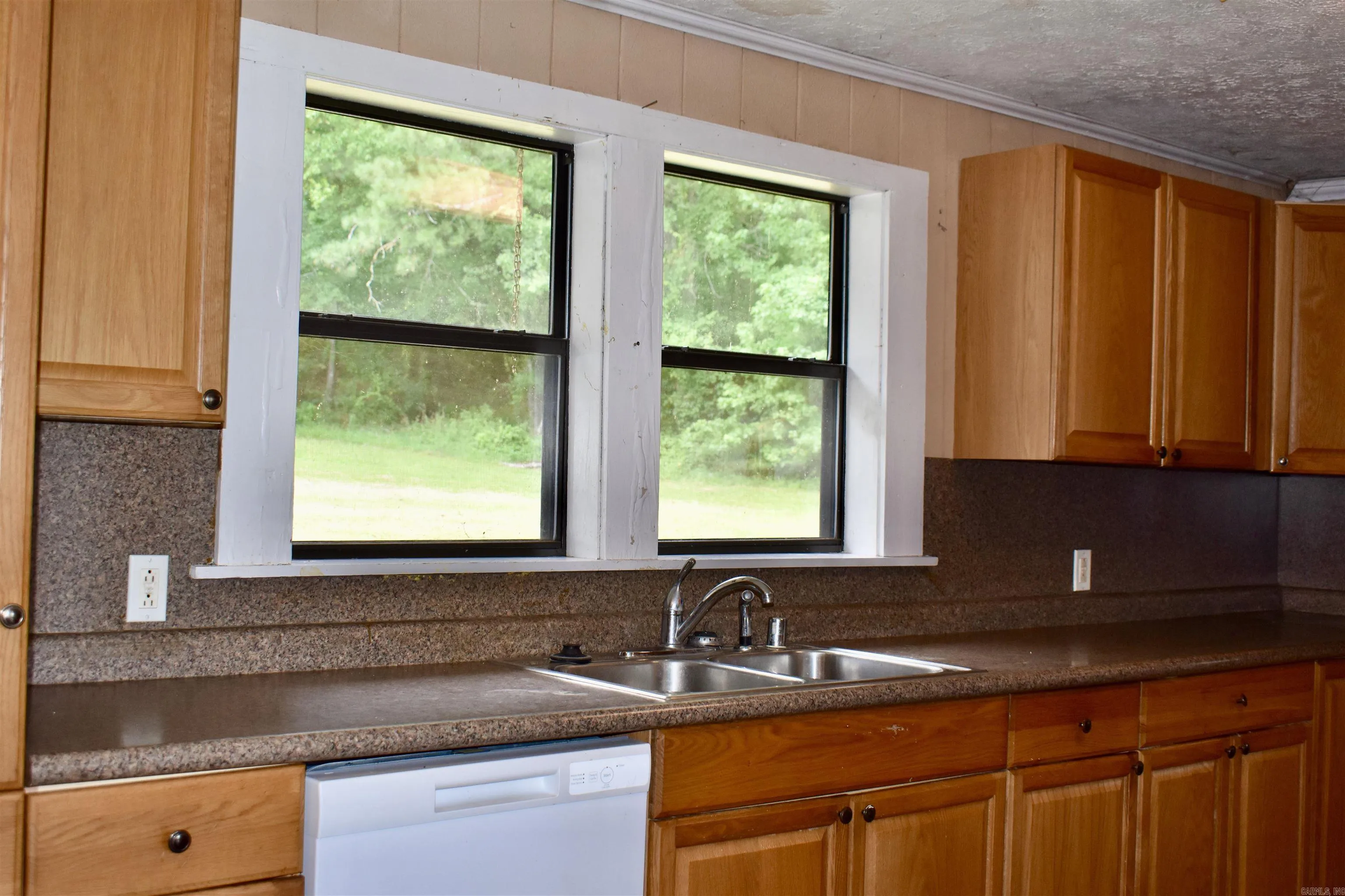 Property at 4566  Hwy 60w - Image 12