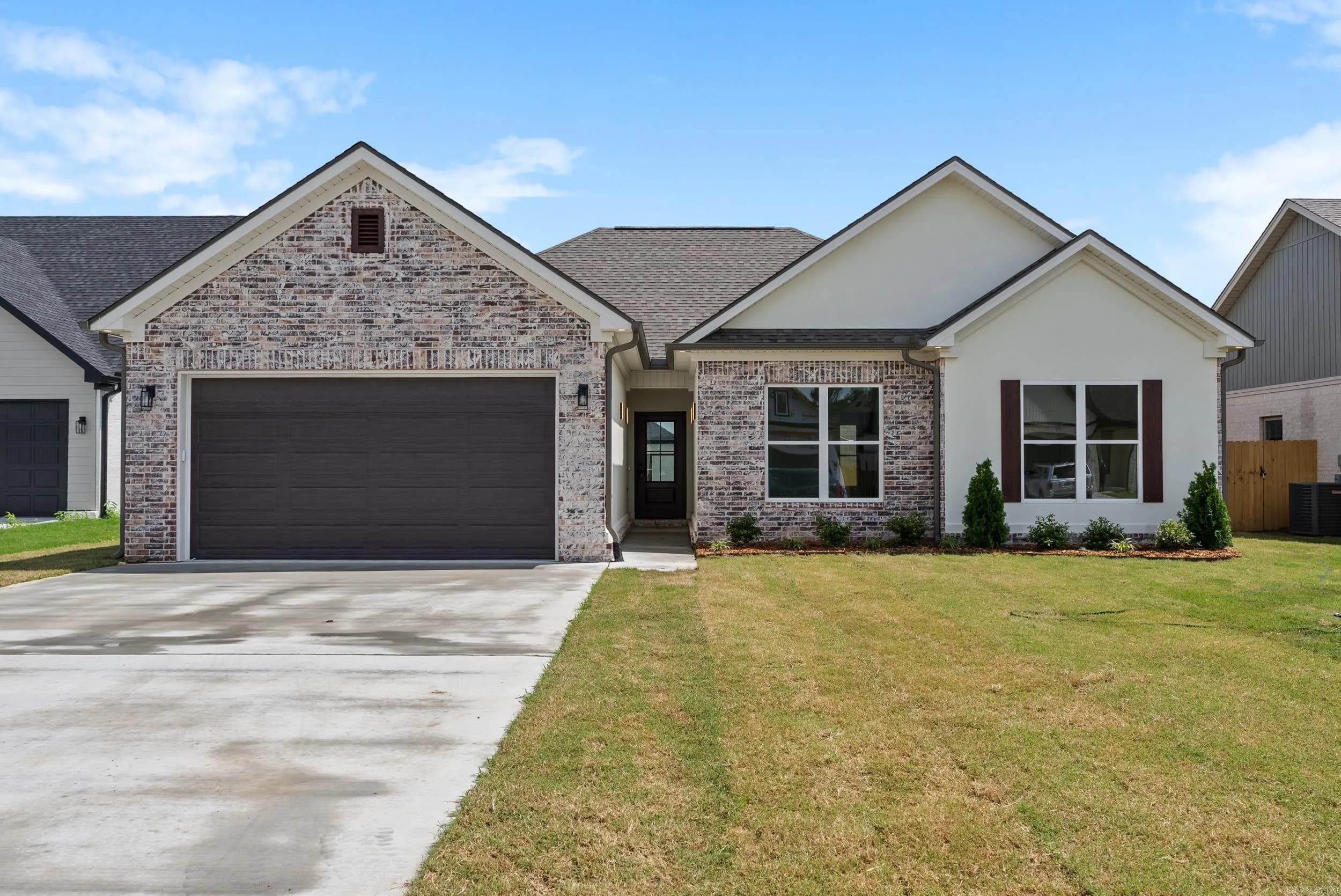 Property at 8  Songbird - Image 2
