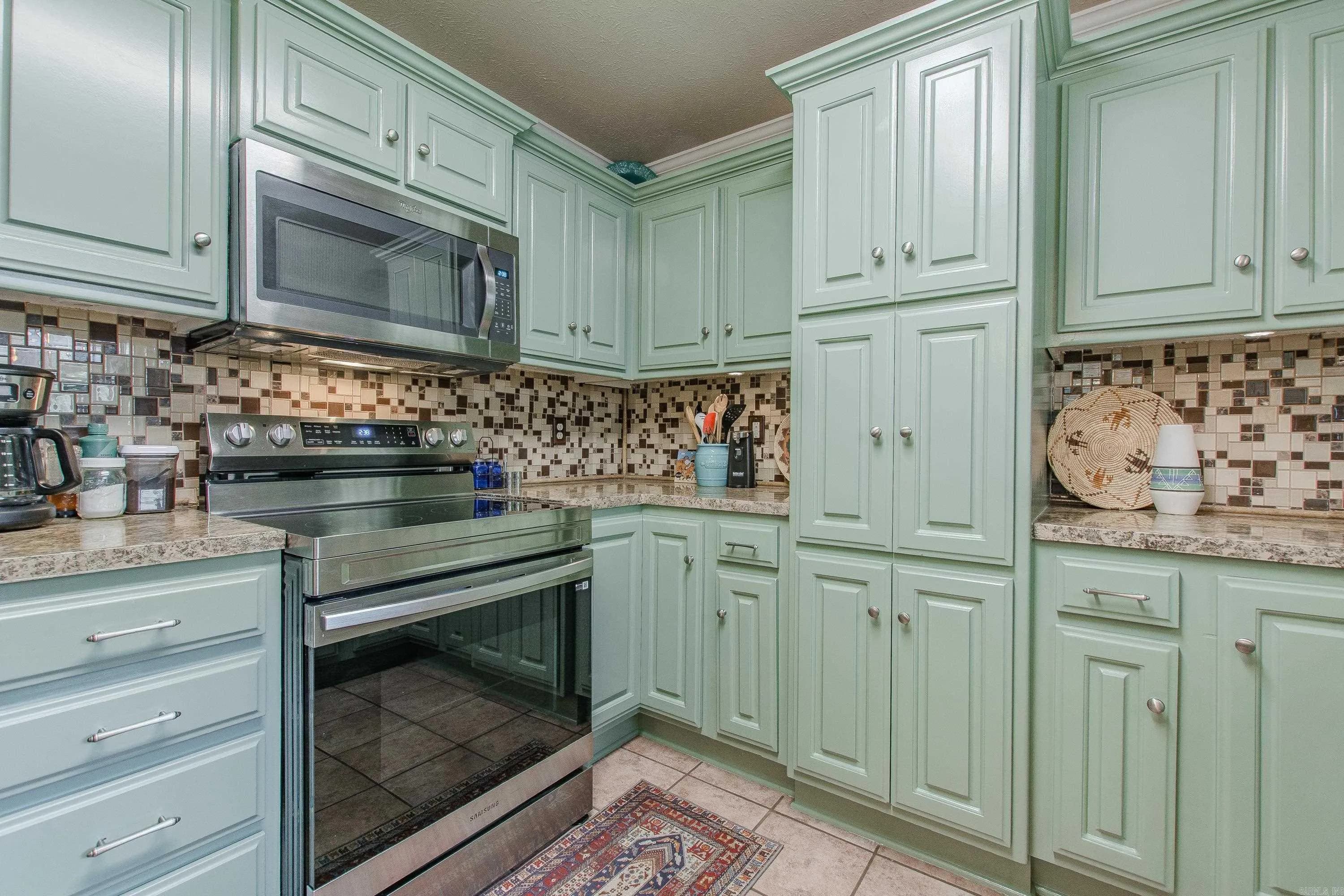 Property at 56  Woodbridge - Image 16