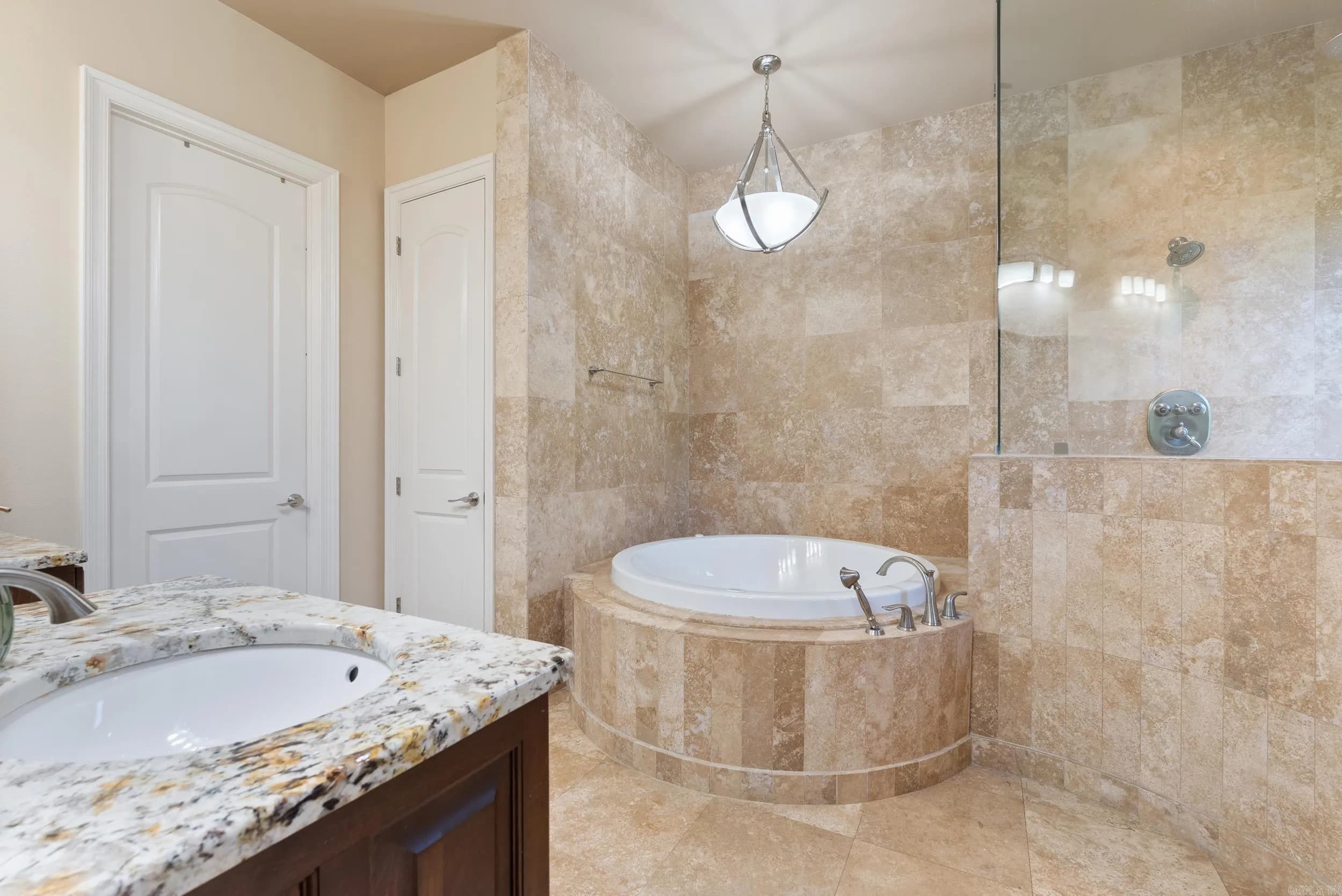 Property at 5526  Palisades - Image 21