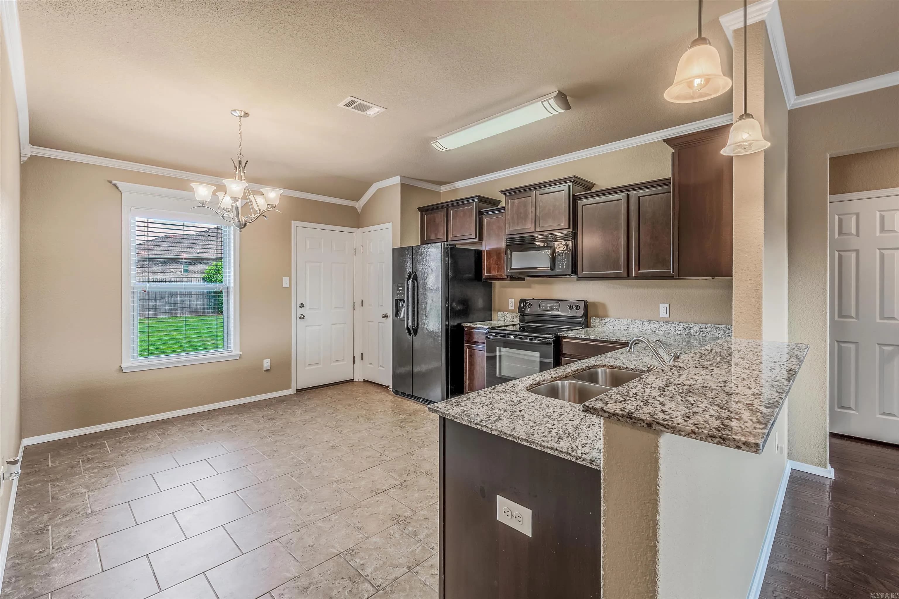 Property at 15  Dunwood - Image 7