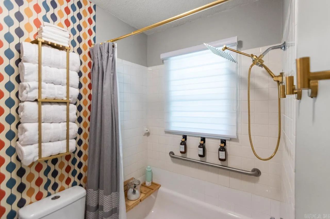 Property at 1920 W Arch - Image 23