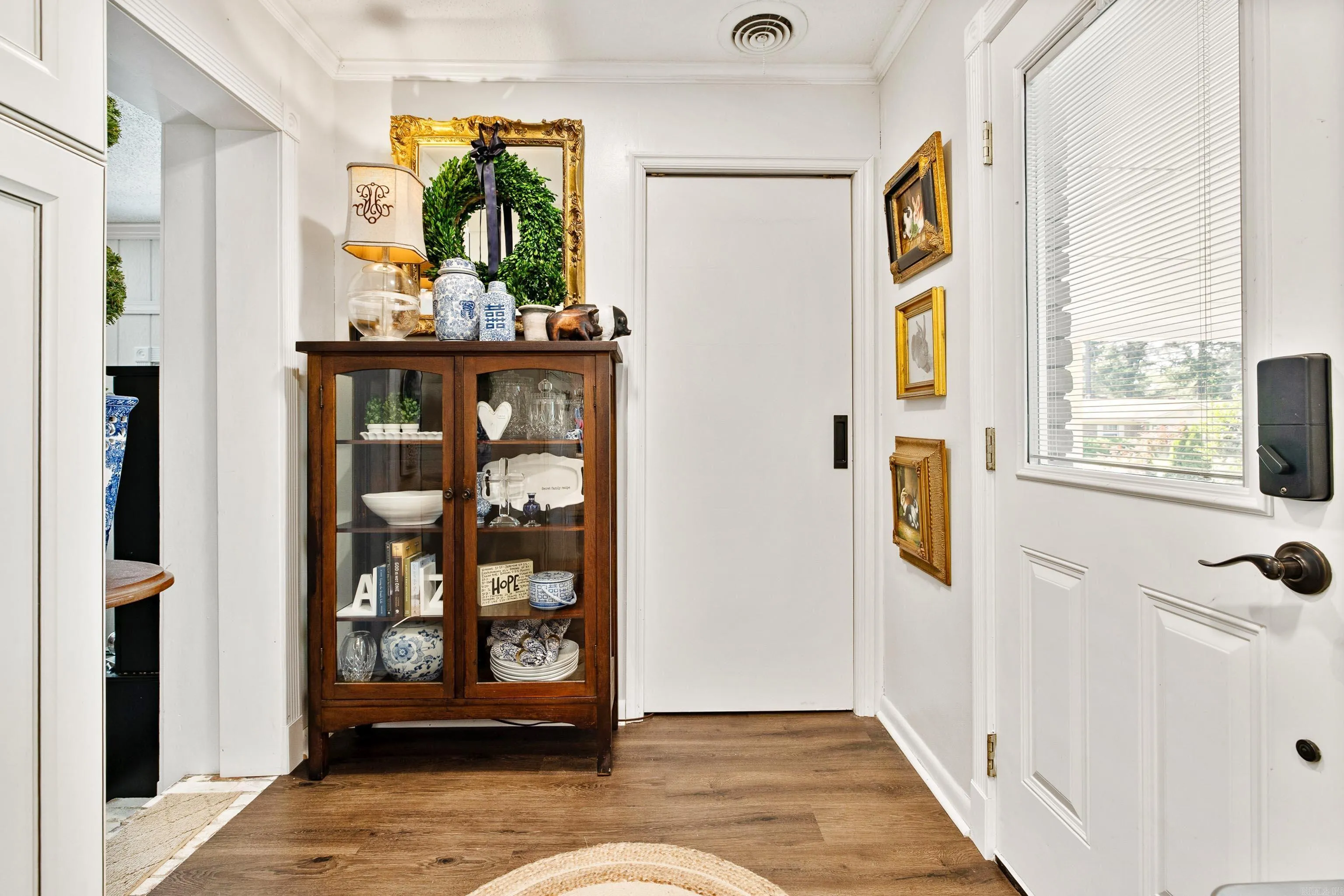 Property at 520 E 8 - Image 14