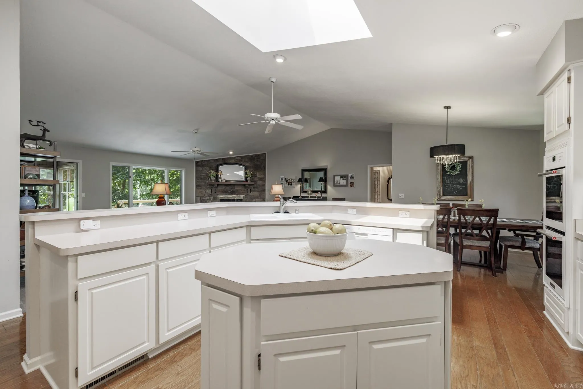 Property at 96  San sebastian - Image 24