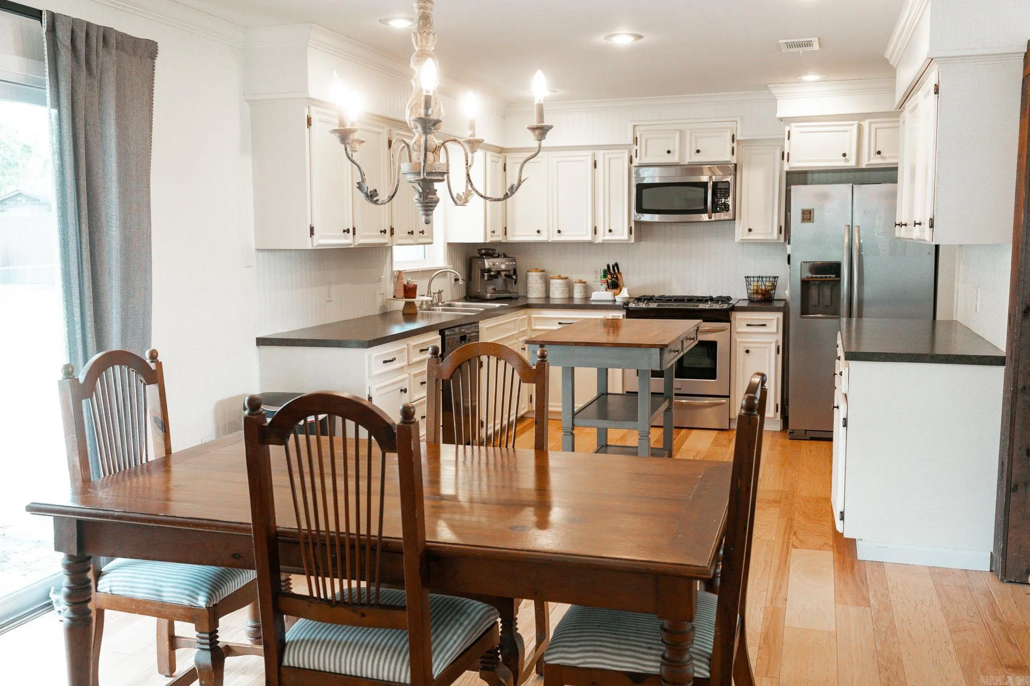 Property at 201  Mitcham - Image 7