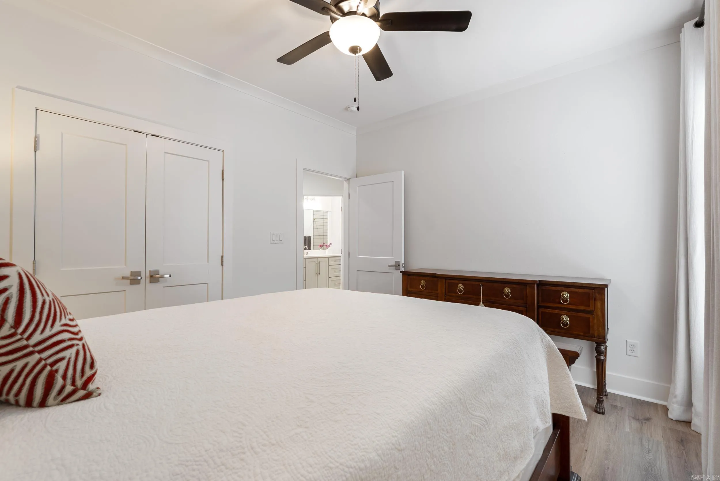 Property at 11  Saffron - Image 24