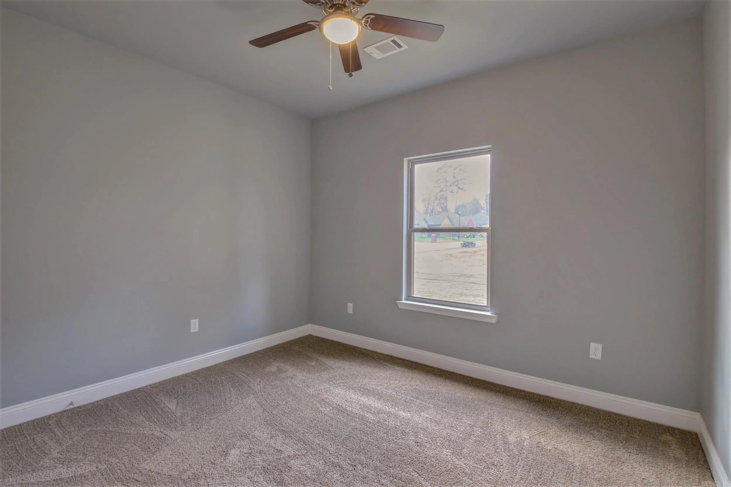 Property at Lot 170  Springtree - Image 28