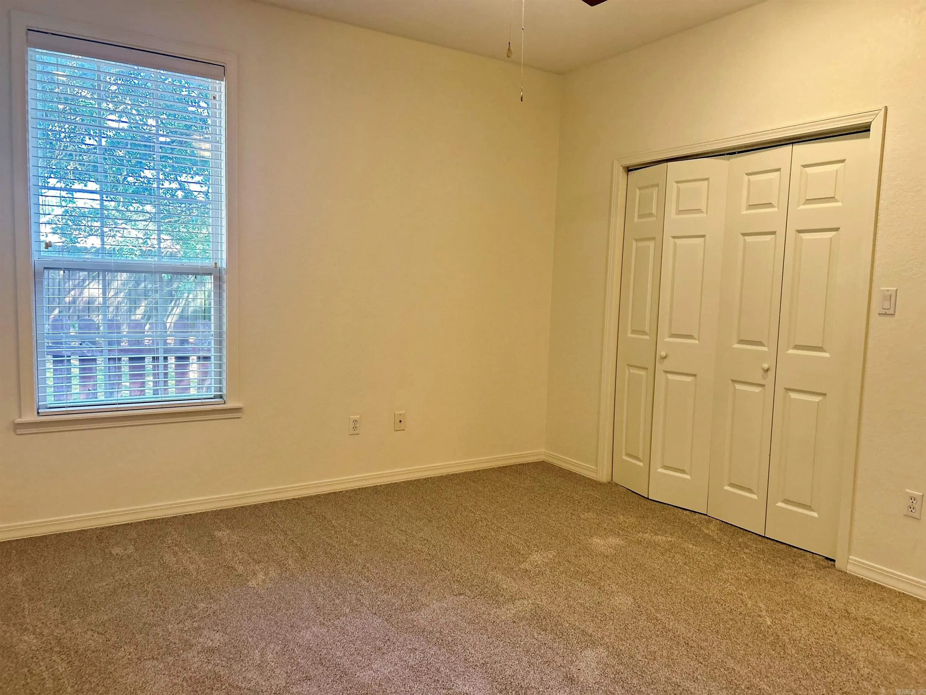 Property at 118  Apple blossom - Image 24