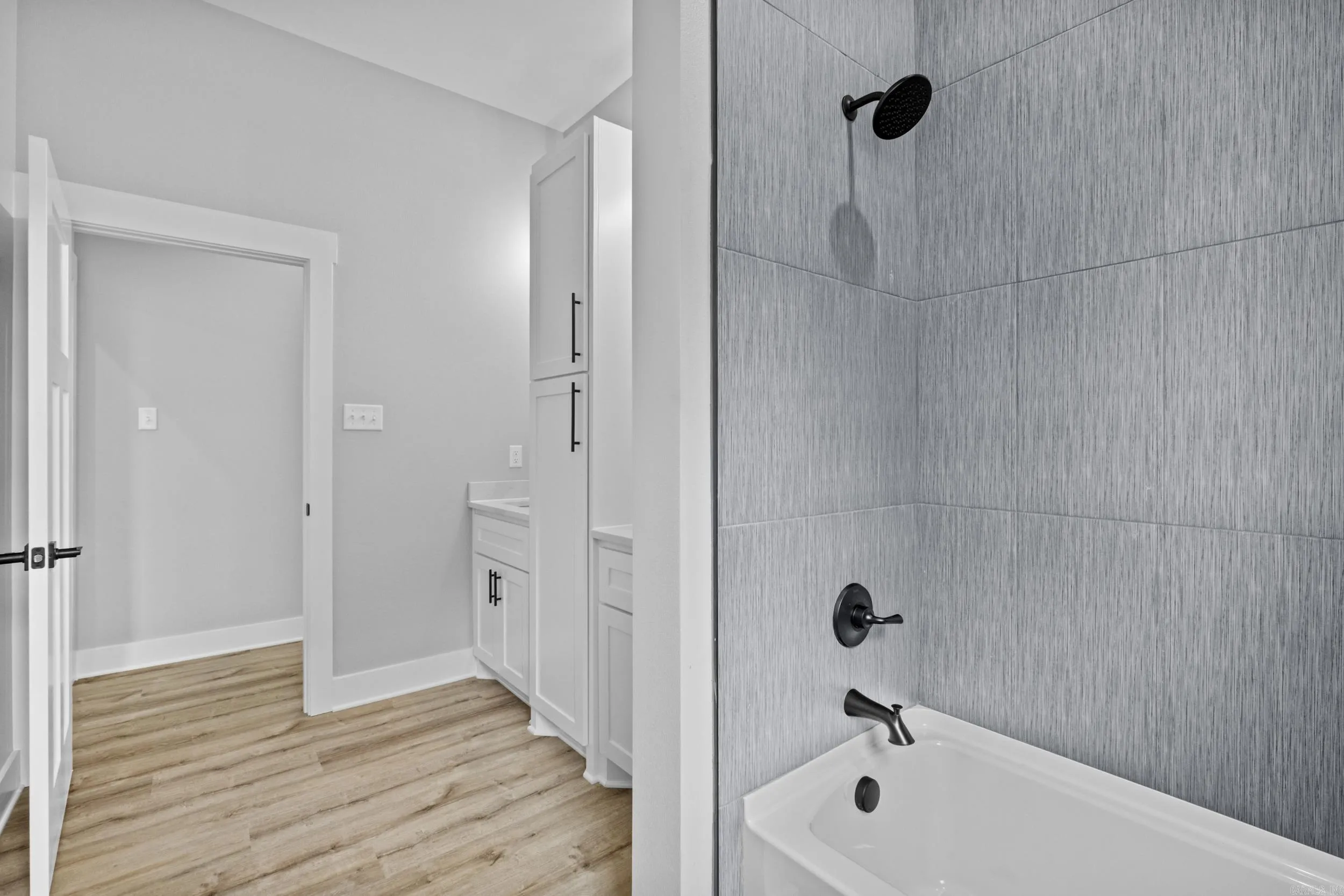 Property at 1500  Haley - Image 31