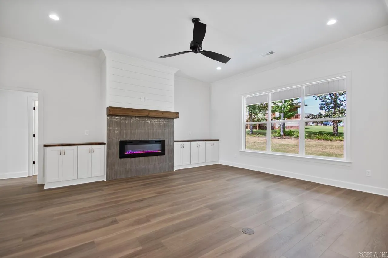 Property at 8348  Sapphire - Image 5