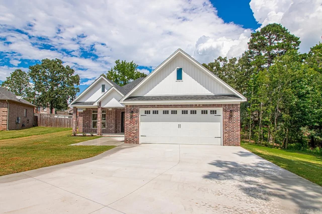 Property at 8348  Sapphire - Image 3