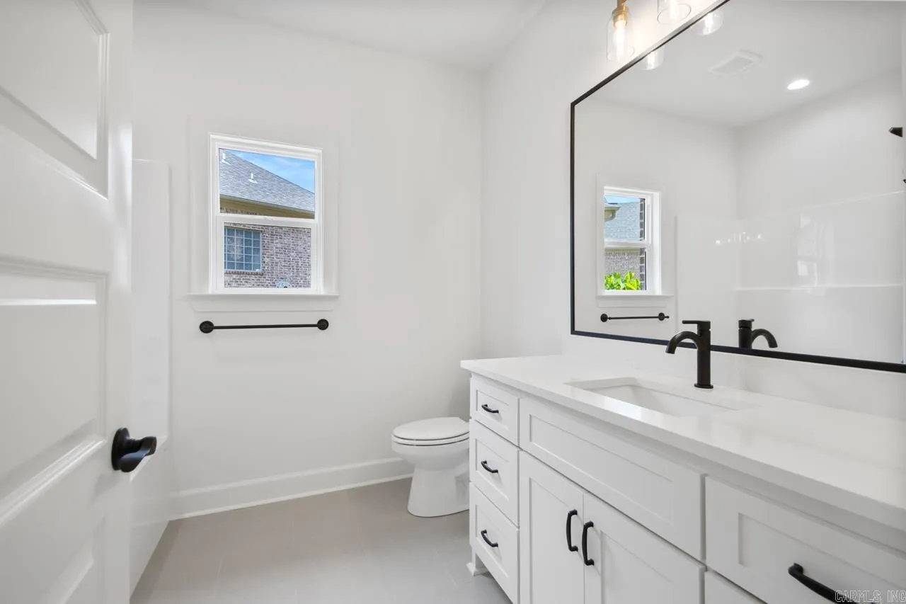 Property at 8348  Sapphire - Image 32