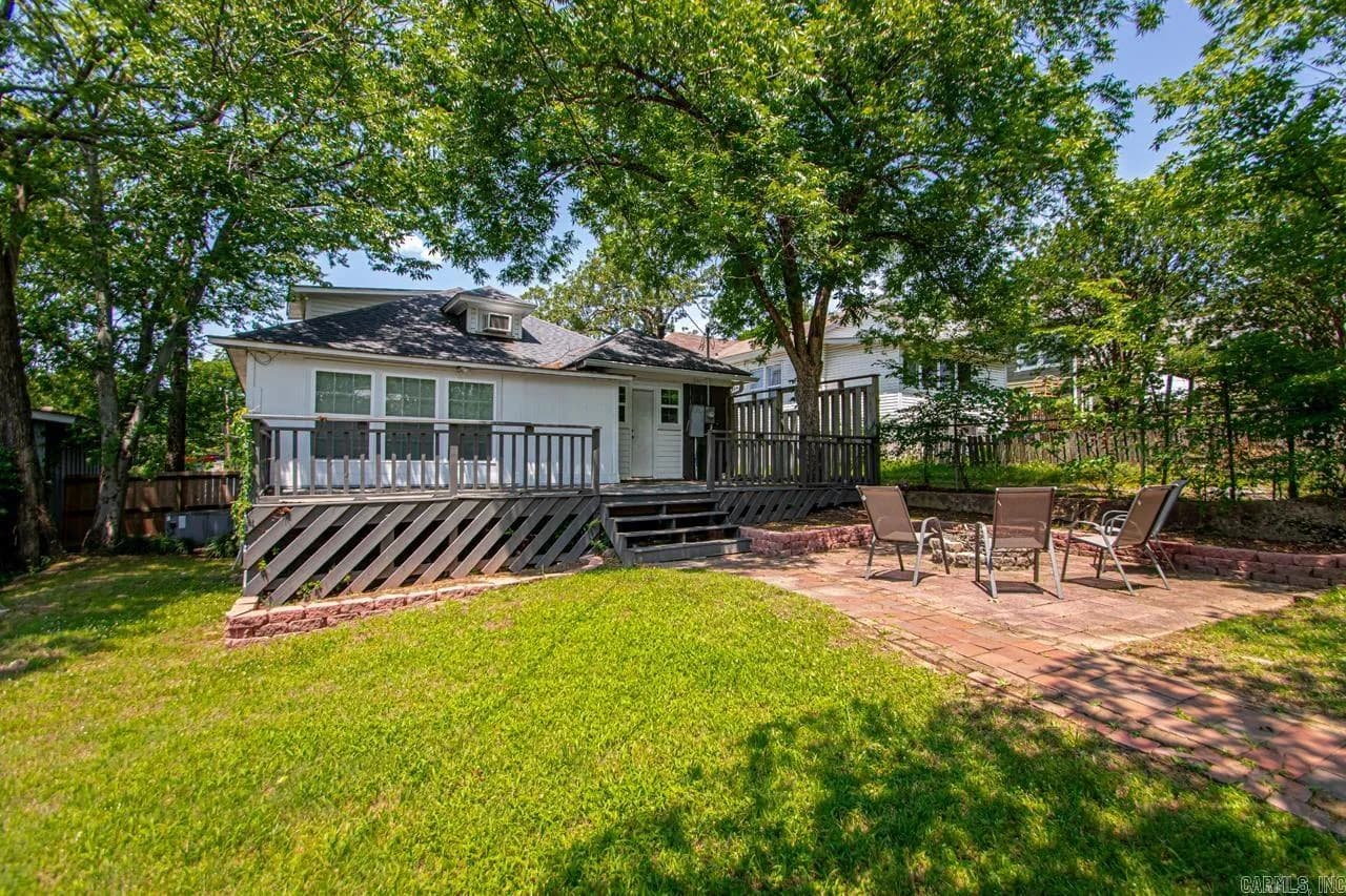 Property at 209  Brown - Image 35