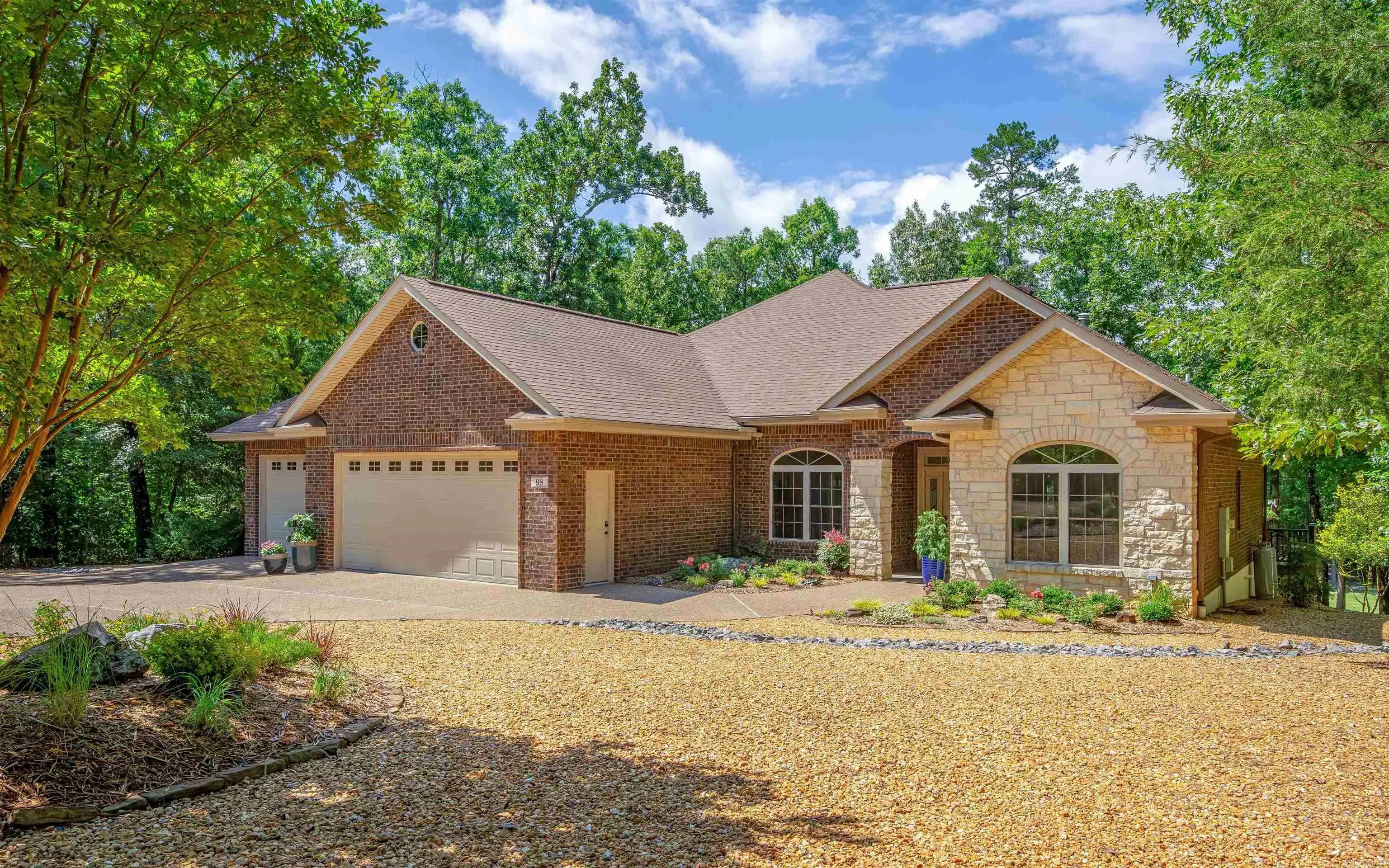 Property at 98  Magellan - Image 1