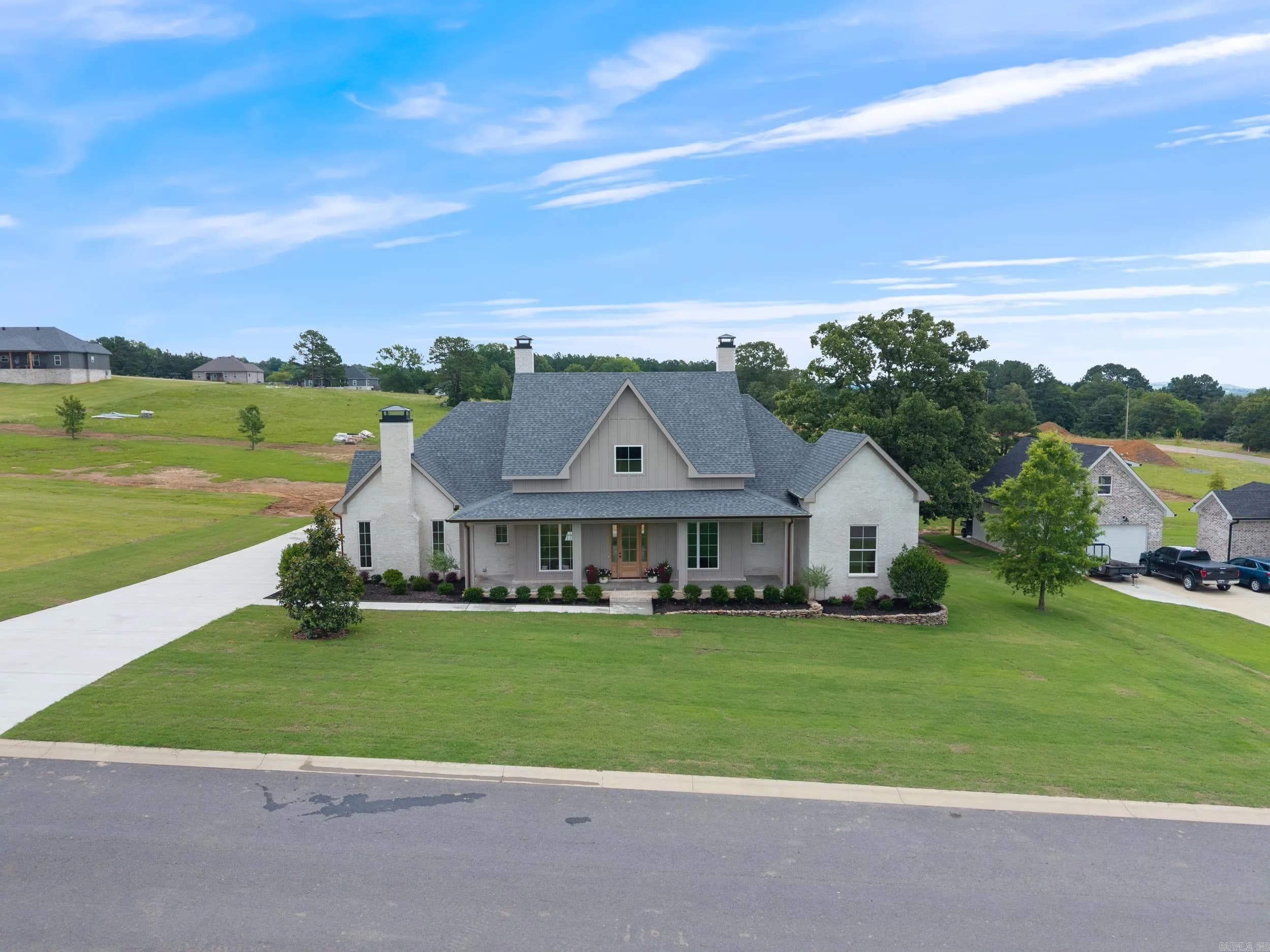Property at 14  Avrey - Image 36