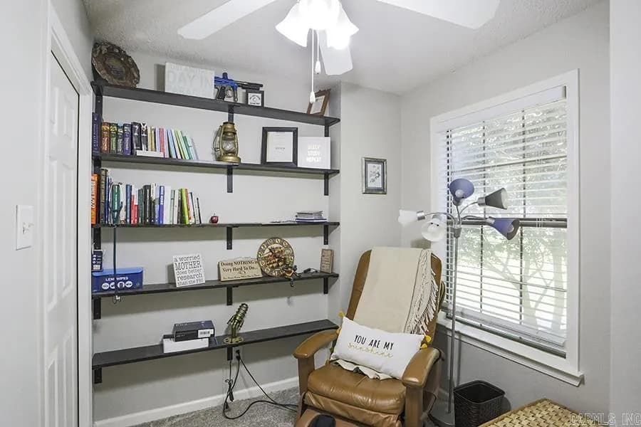 Property at 2028  North hills drive - Image 23
