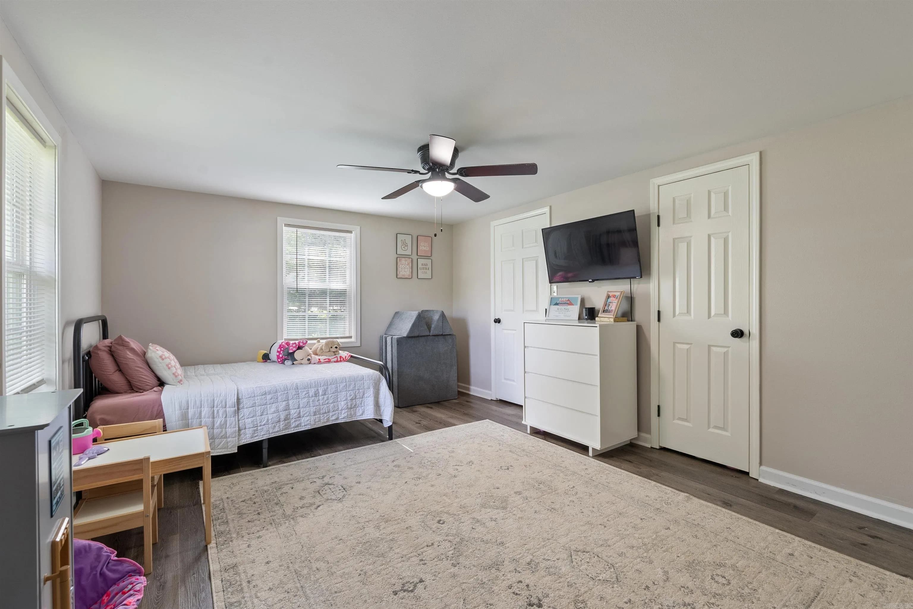 Property at 211  Pintar ln - Image 30