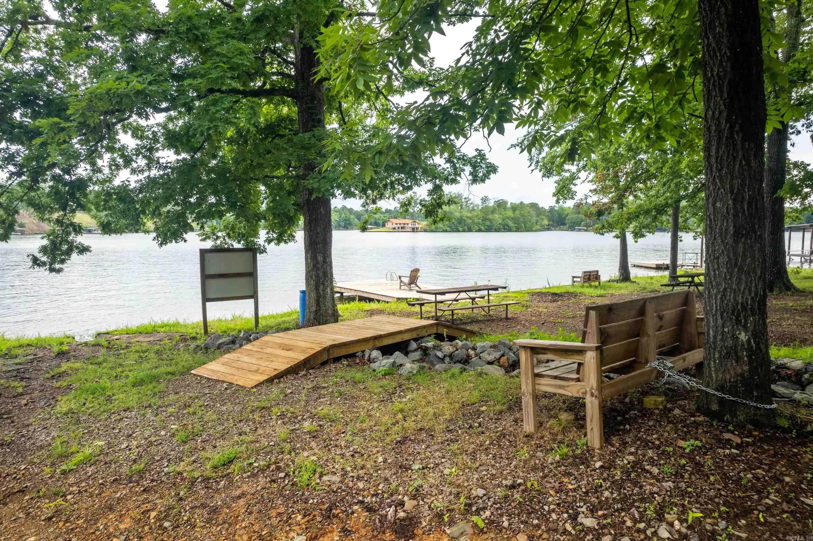 Property at 413  Houston - Image 29