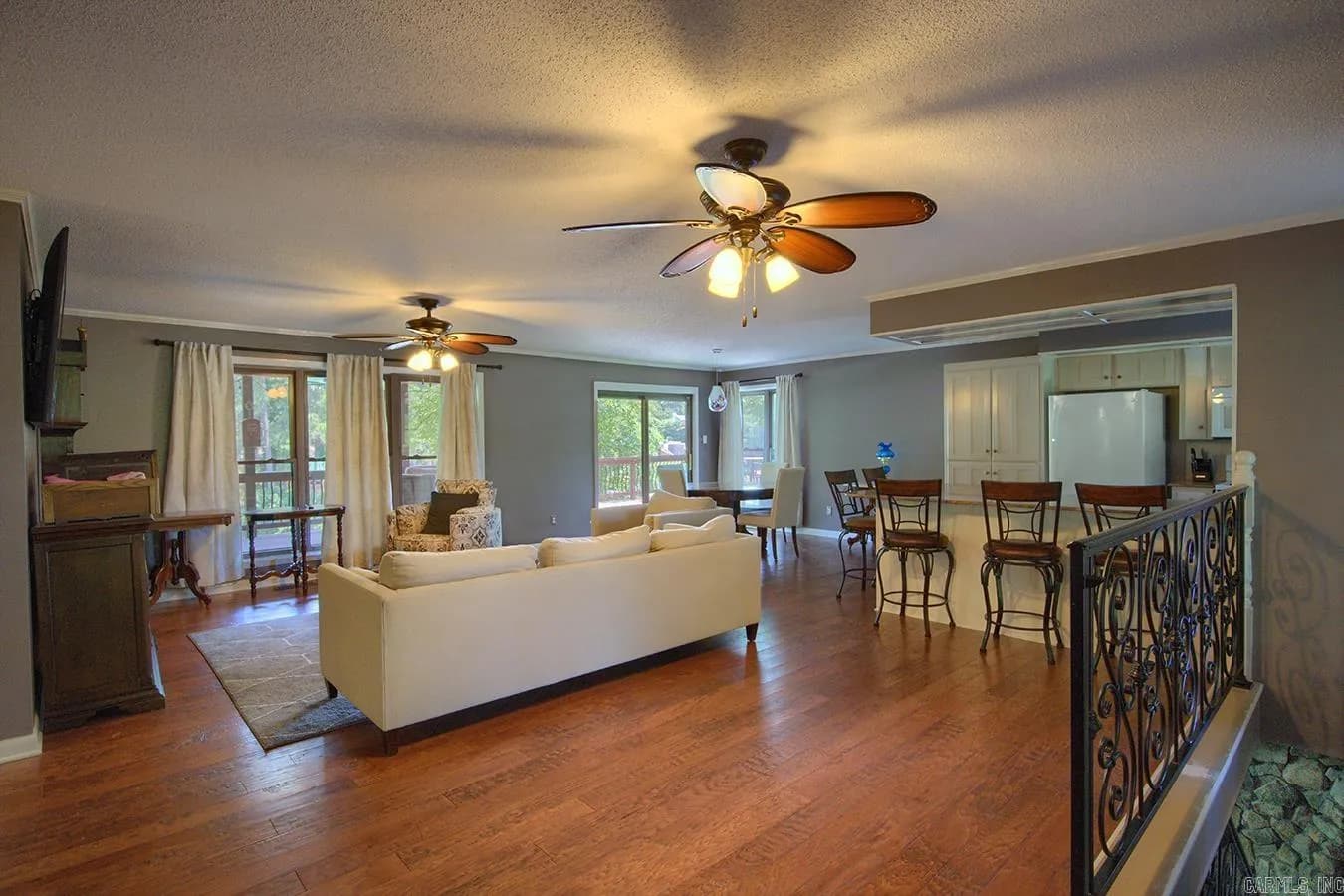 Property at 121  Atkinson - Image 15