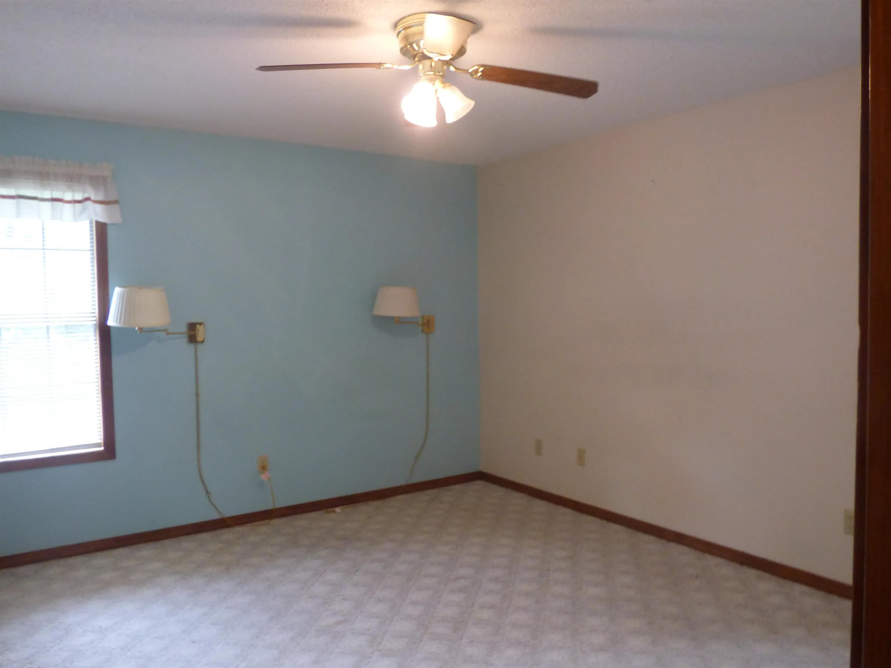 Property at 57  Cherokee acres - Image 13