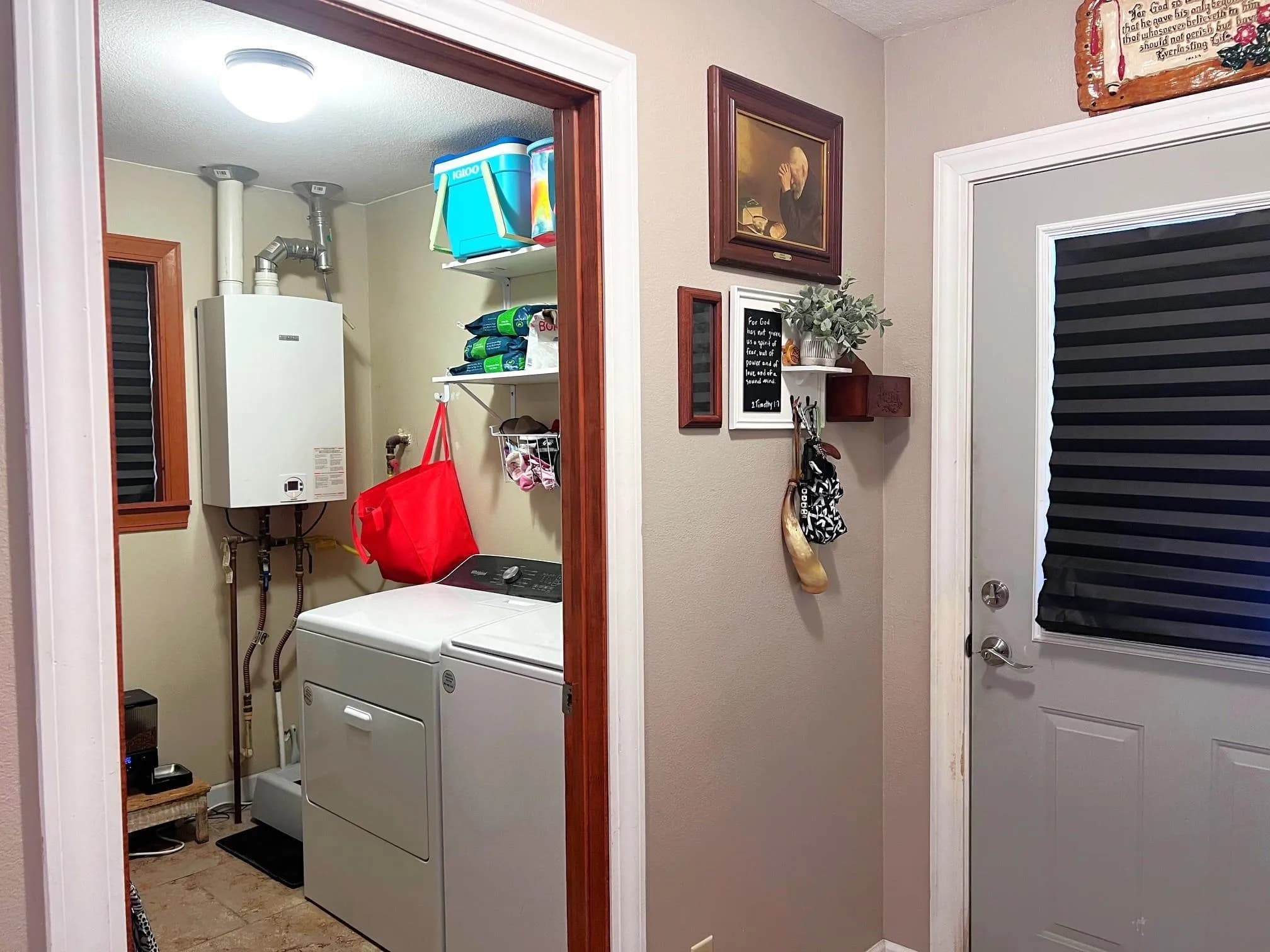 Property at 303  Whitewater - Image 10