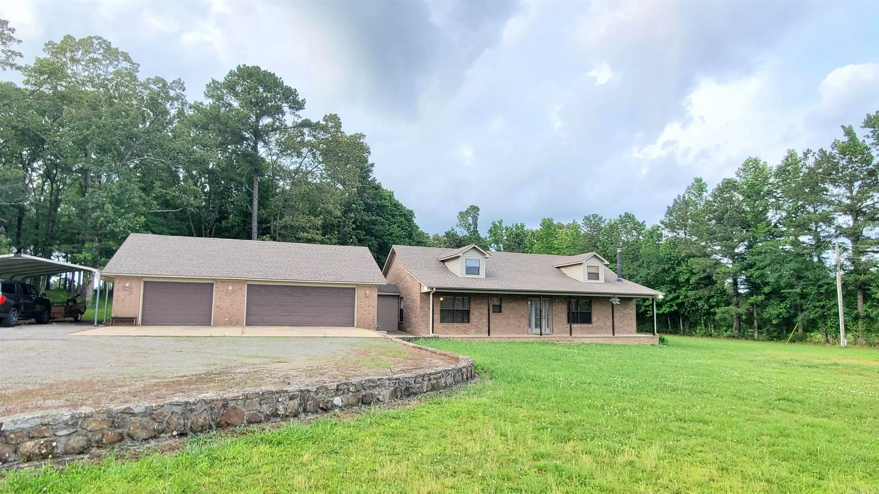 Property at 180  Swinging bridge - Image 2