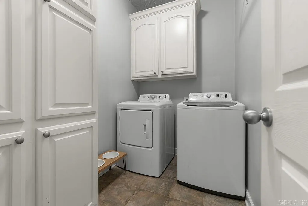 Property at 31  Auburn hills dr - Image 35