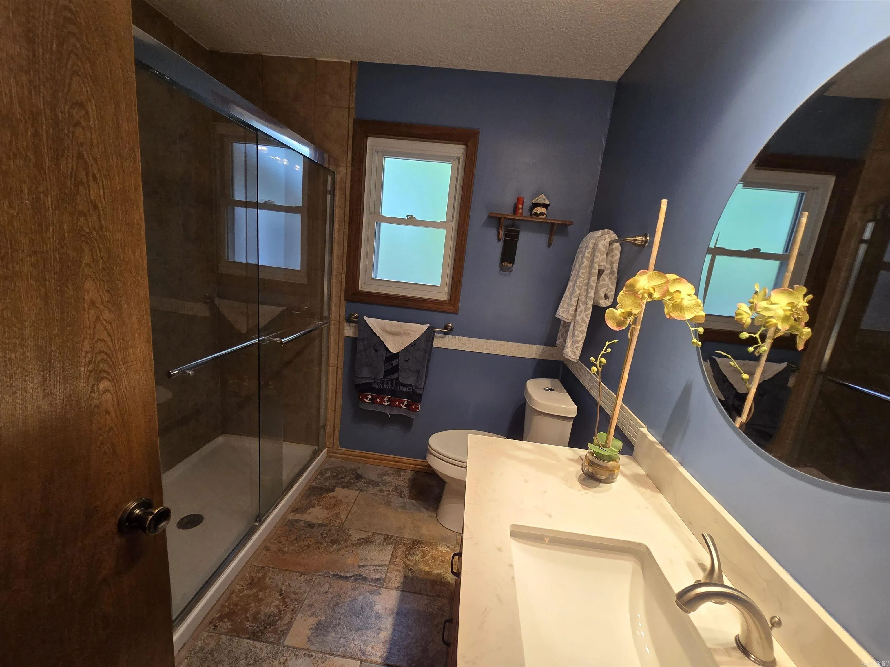 Property at 1206  Broadway ave - Image 17