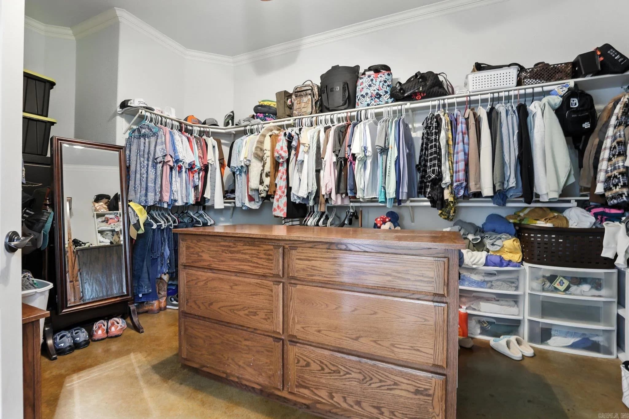 Property at 303  Duren - Image 24