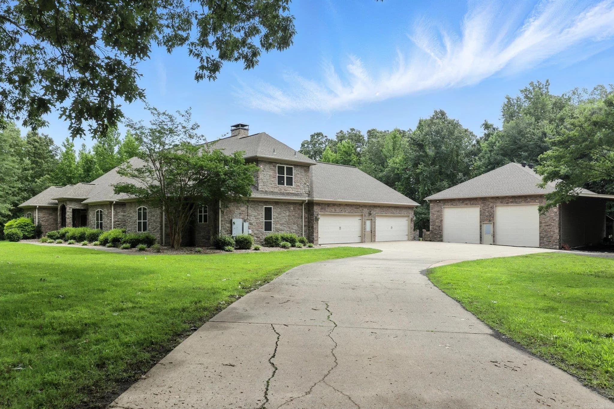 Property at 303  Duren - Image 4