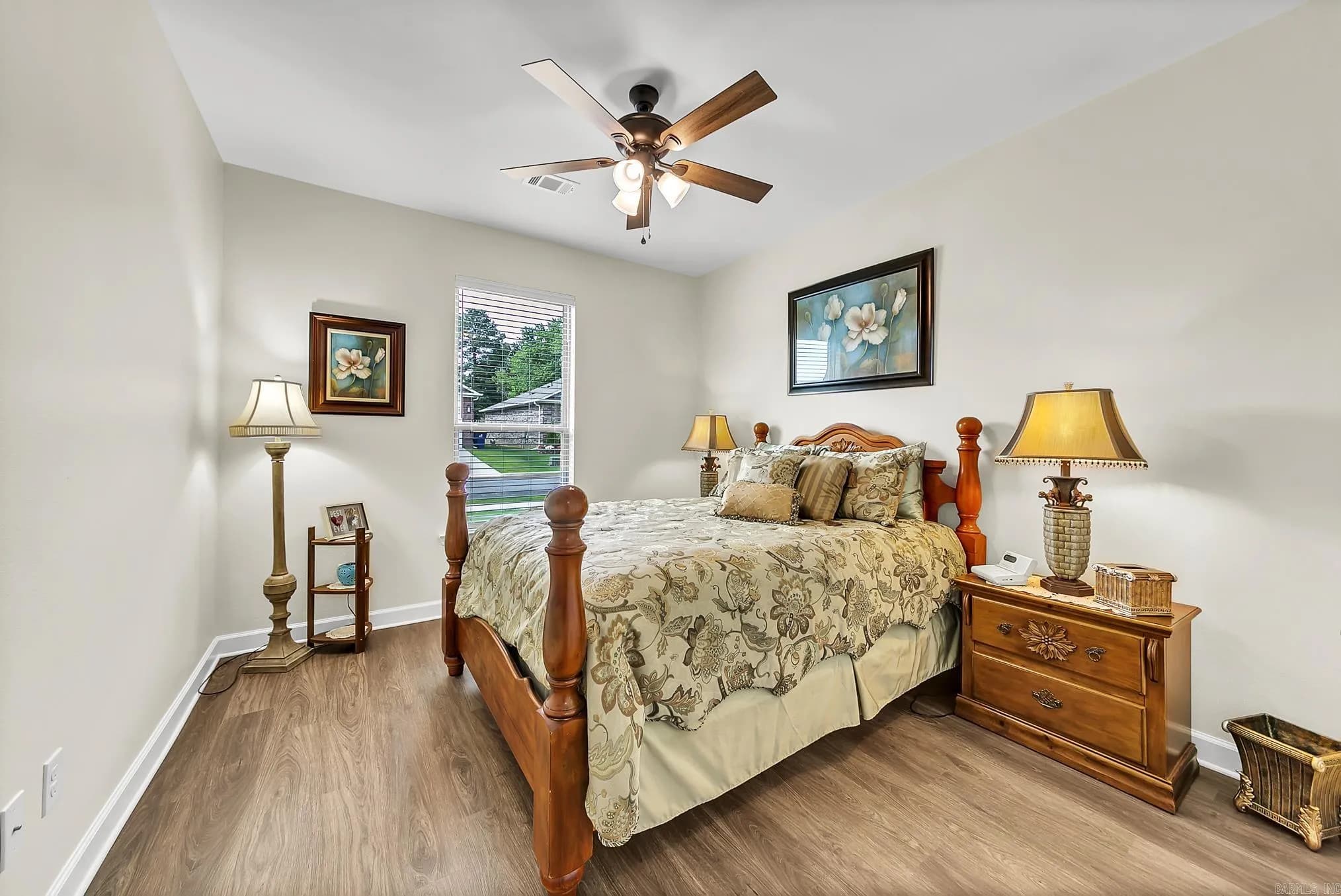 Property at 920  Villa vista - Image 32