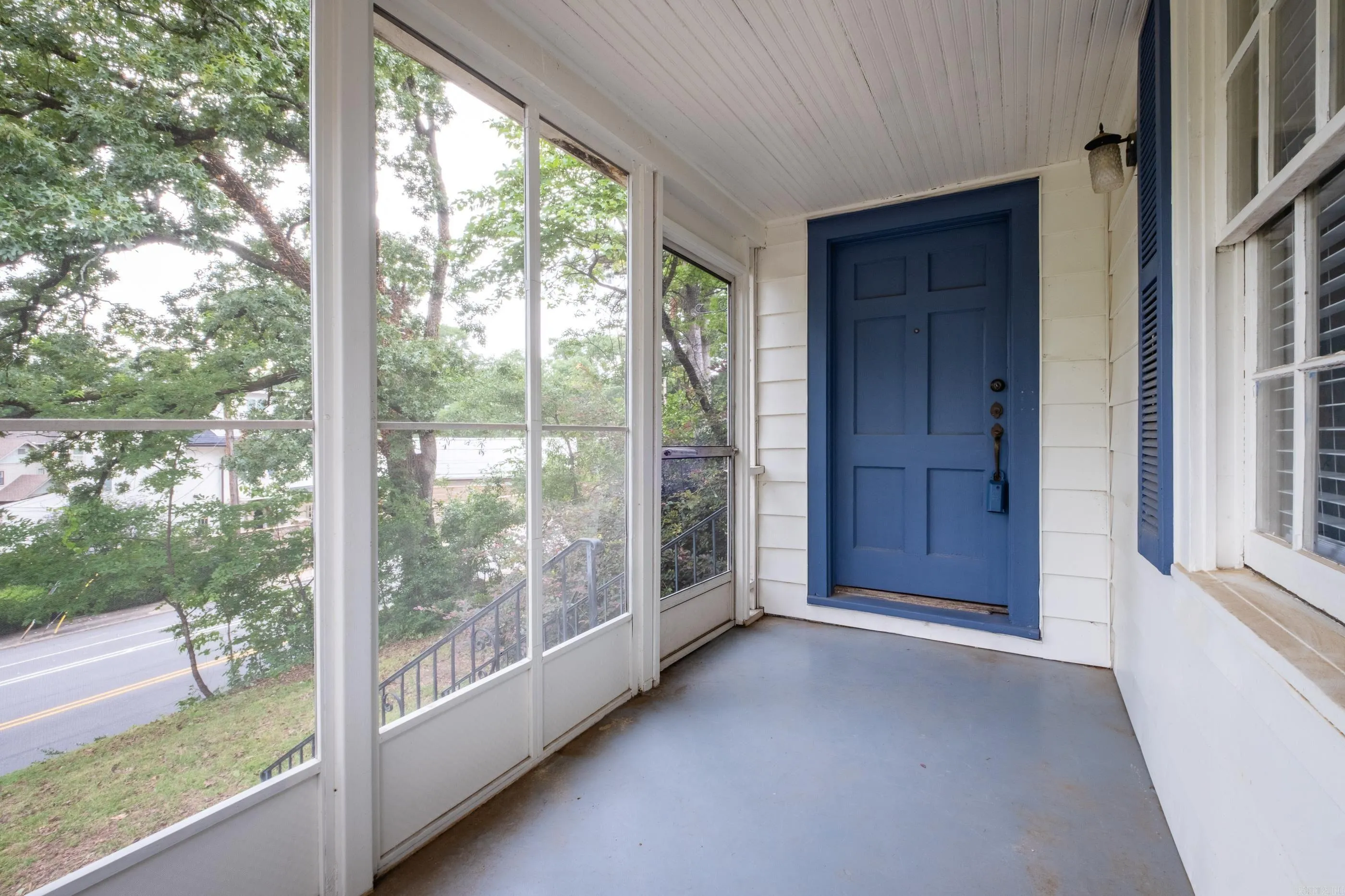 Property at 1204  Kavanaugh - Image 4
