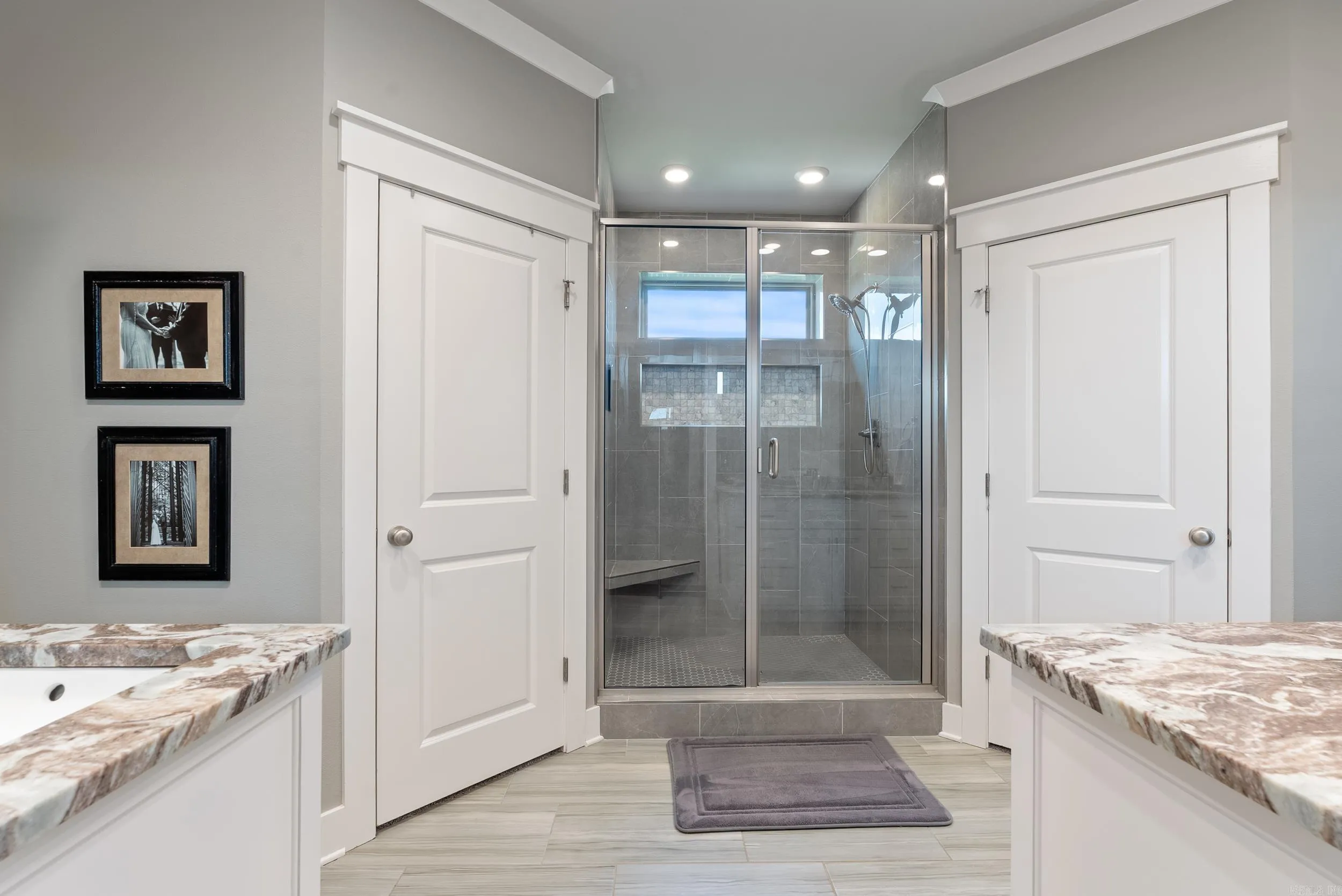 Property at 2690  Overcup - Image 21