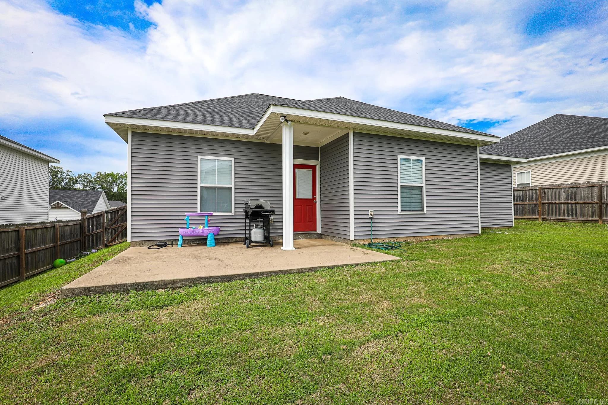 Property at 409  Carriage - Image 42