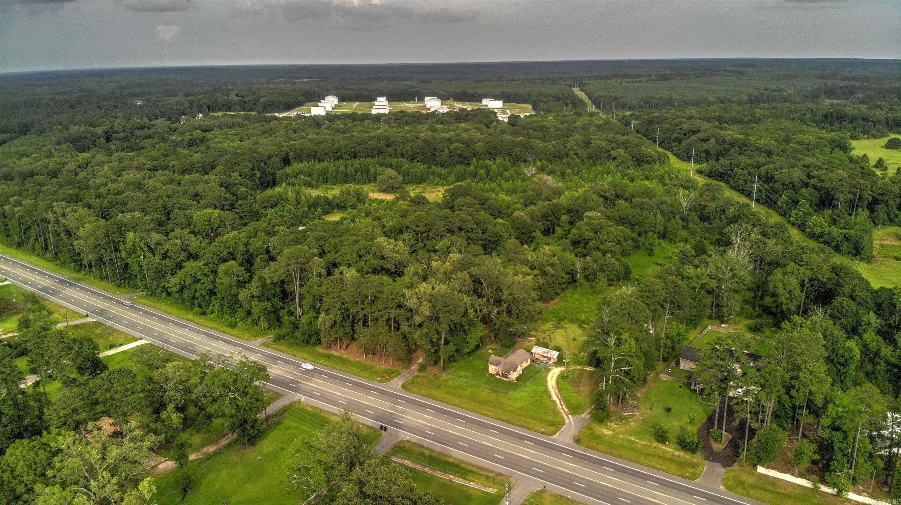 Property at Calion highway - Image 6