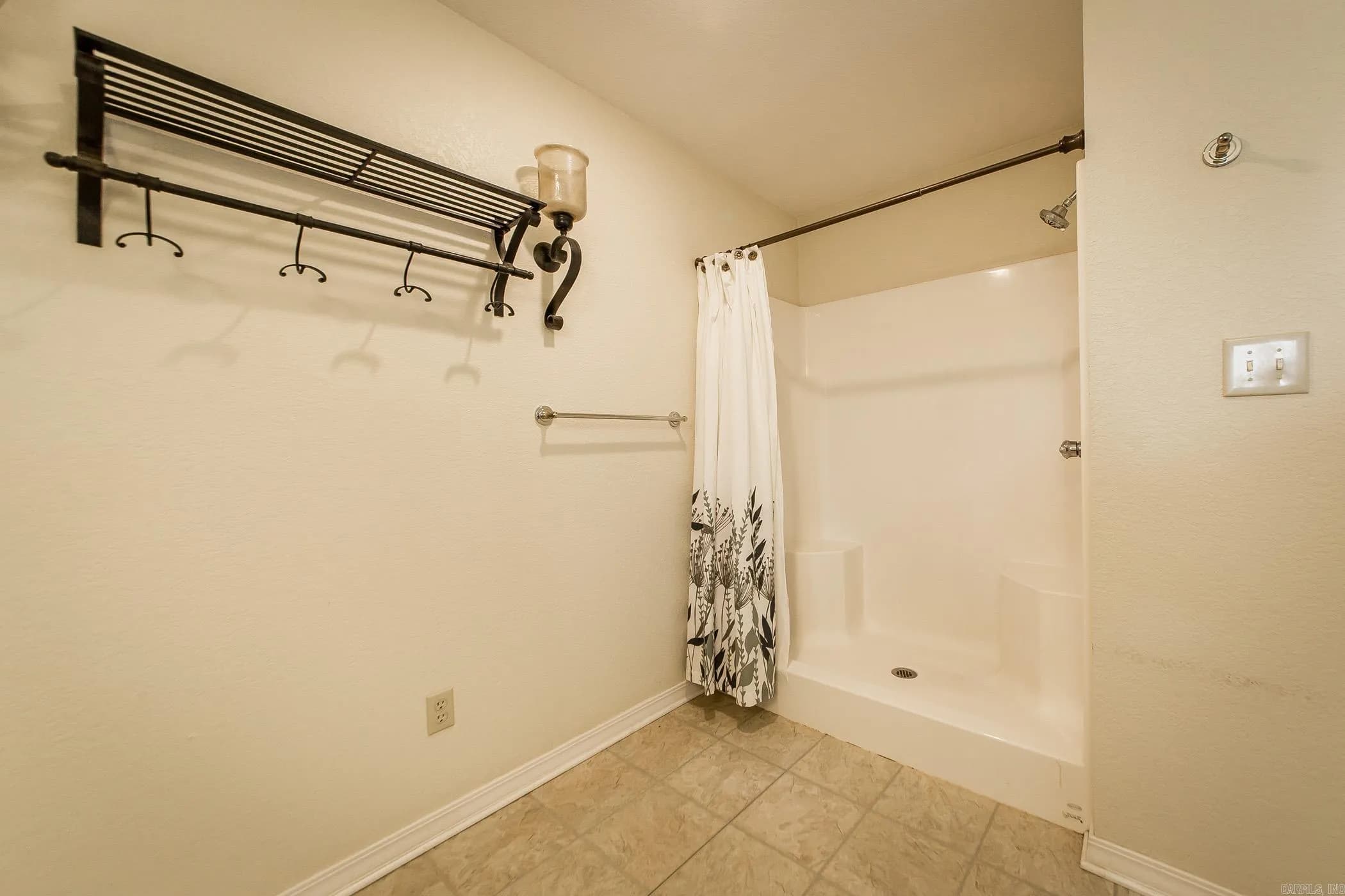 Property at 261  Pin oak - Image 27