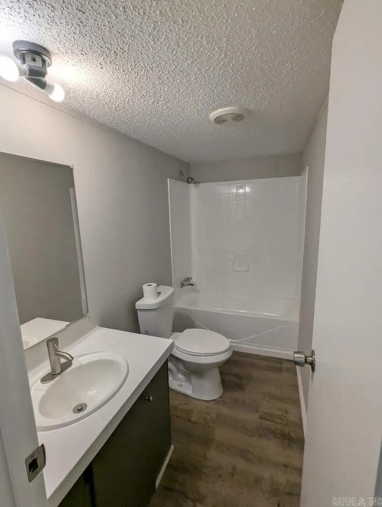 Property at 400  Weaver - Image 29