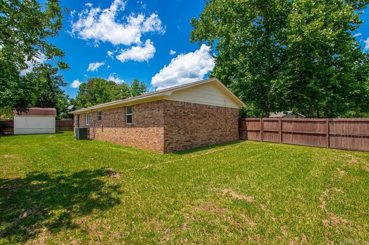Property at 21  Allison - Image 28