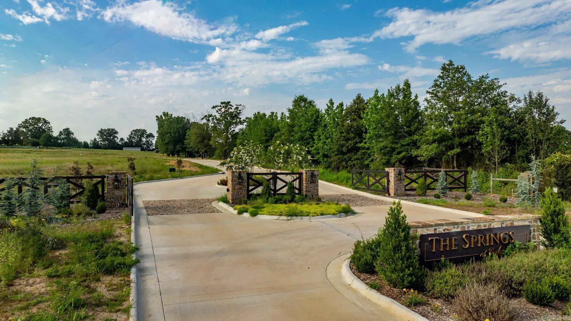 Property at 5  Cedar - Image 15