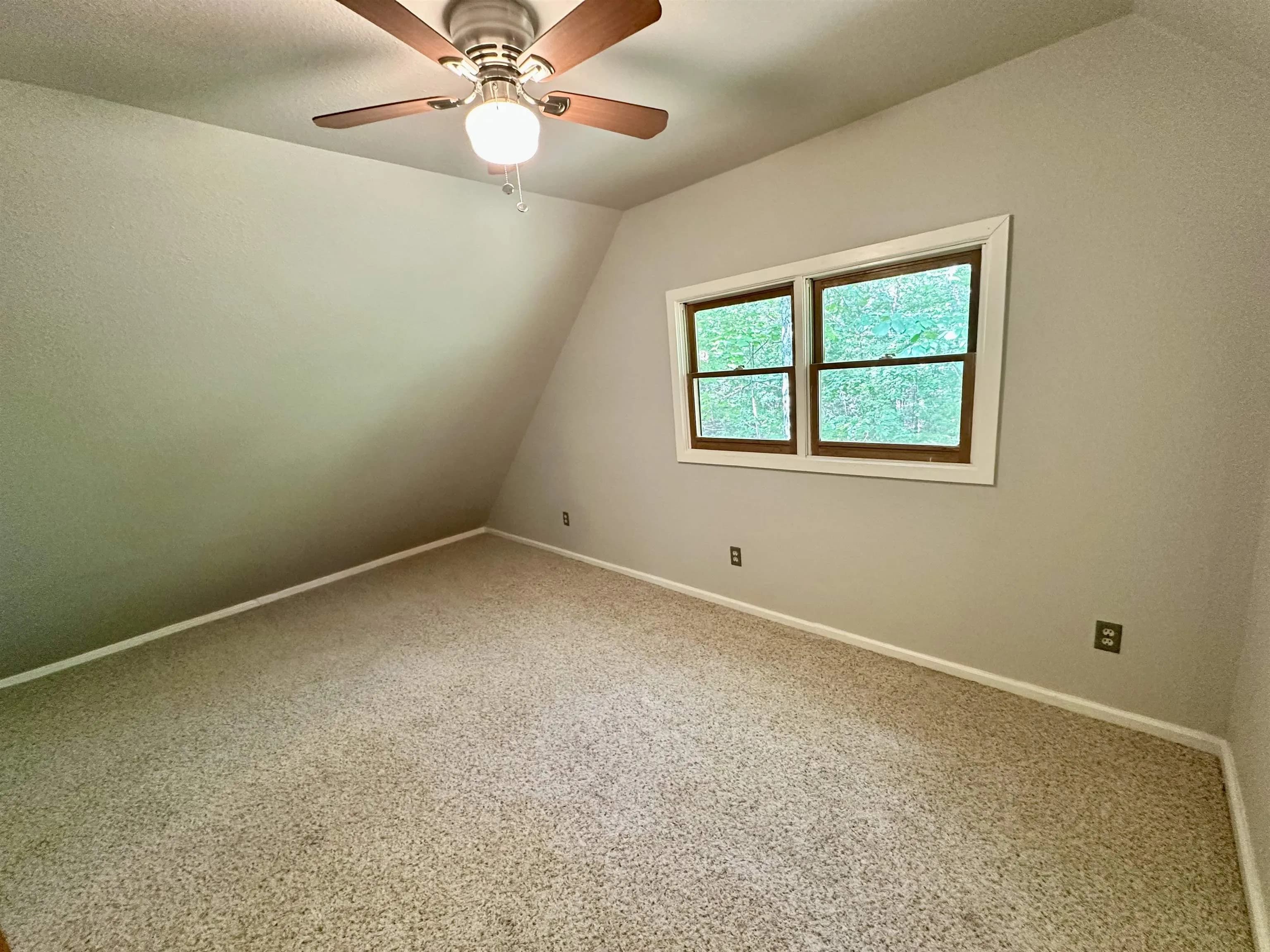Property at 1637  Hwy 178 w - Image 20