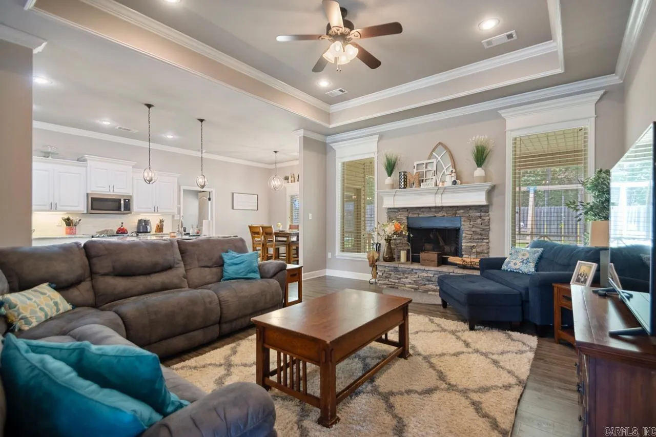 Property at 274  Reuben - Image 14