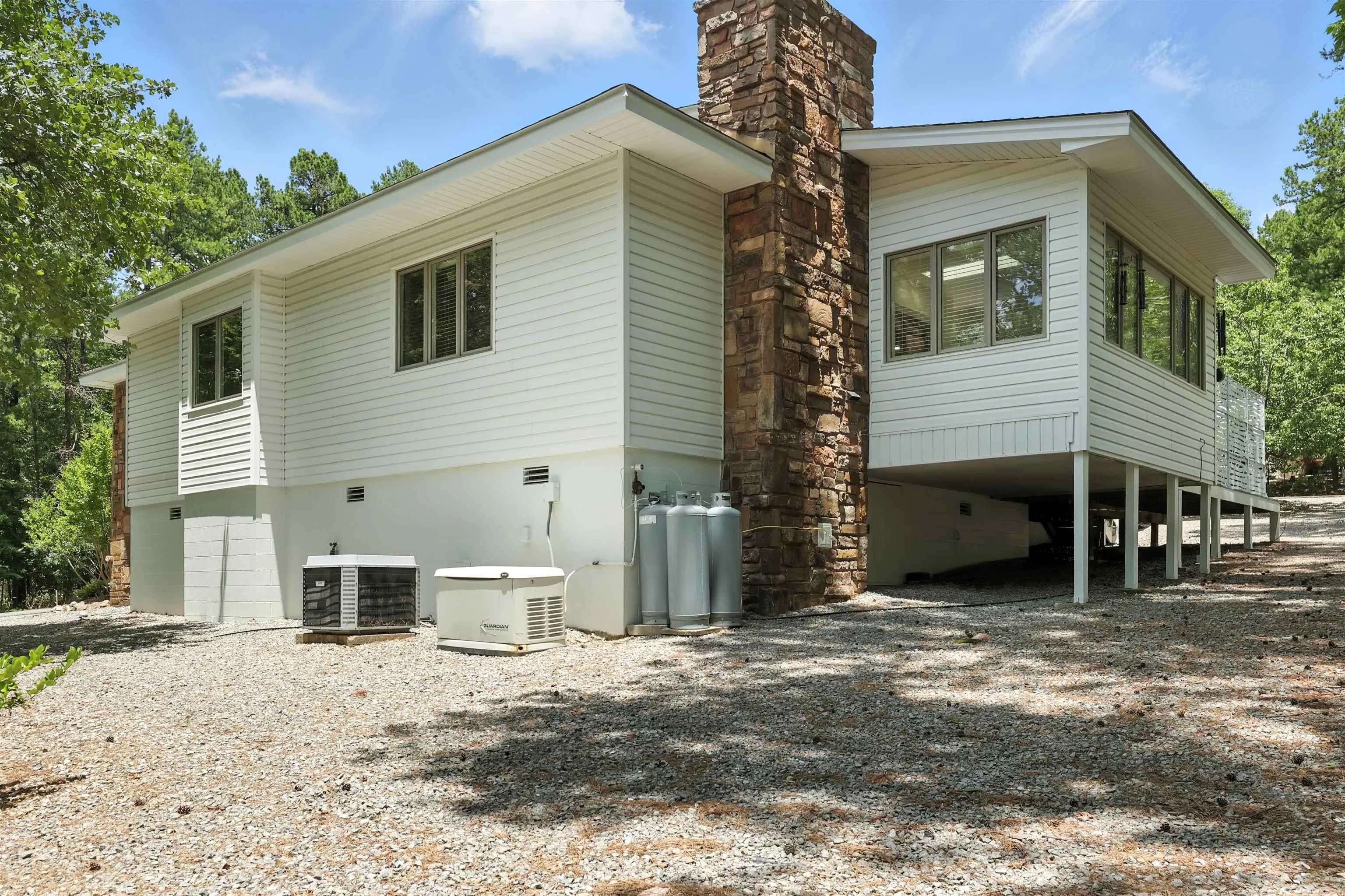 Property at 1  Penaranda - Image 43