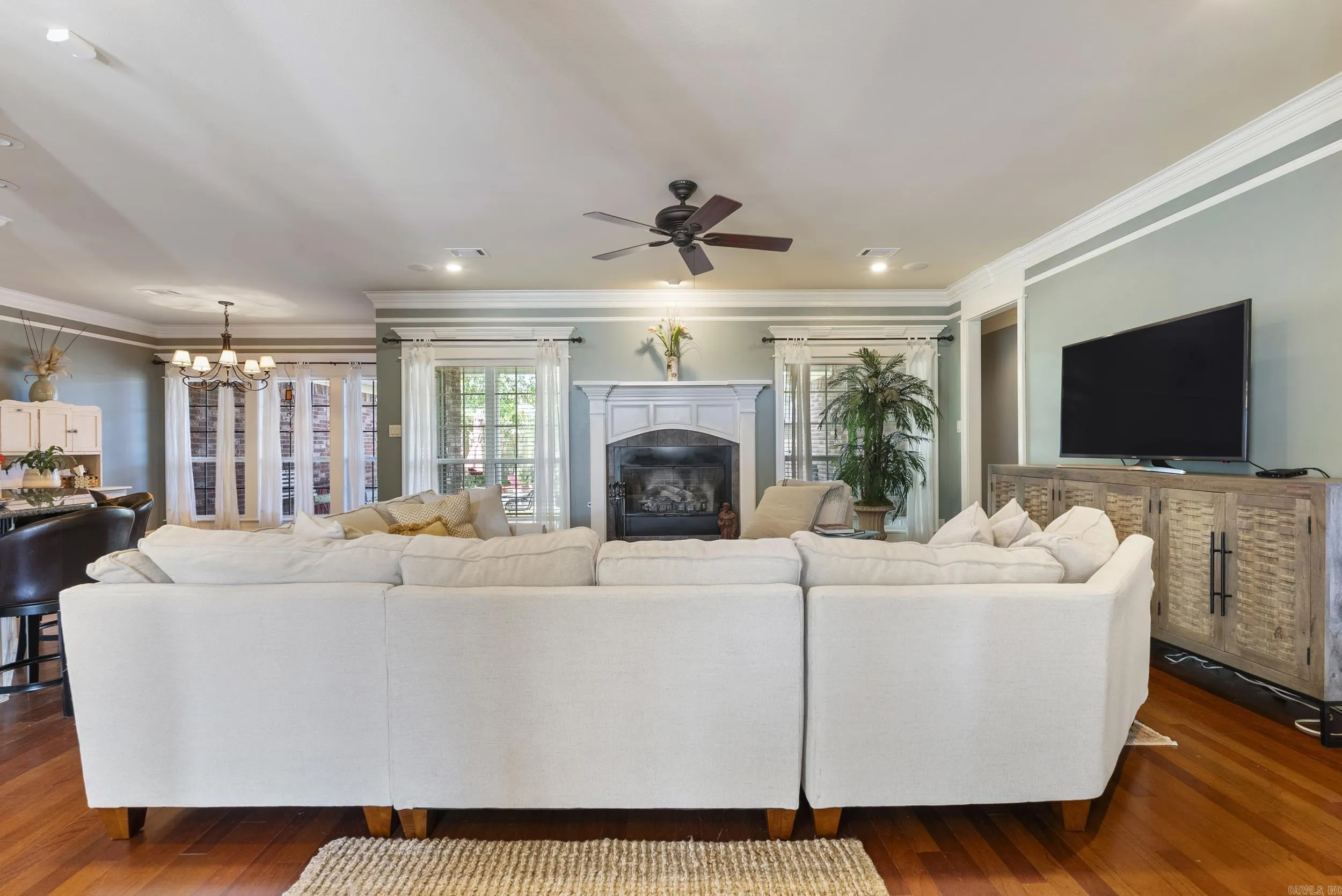 Property at 1305  Tolkien - Image 4