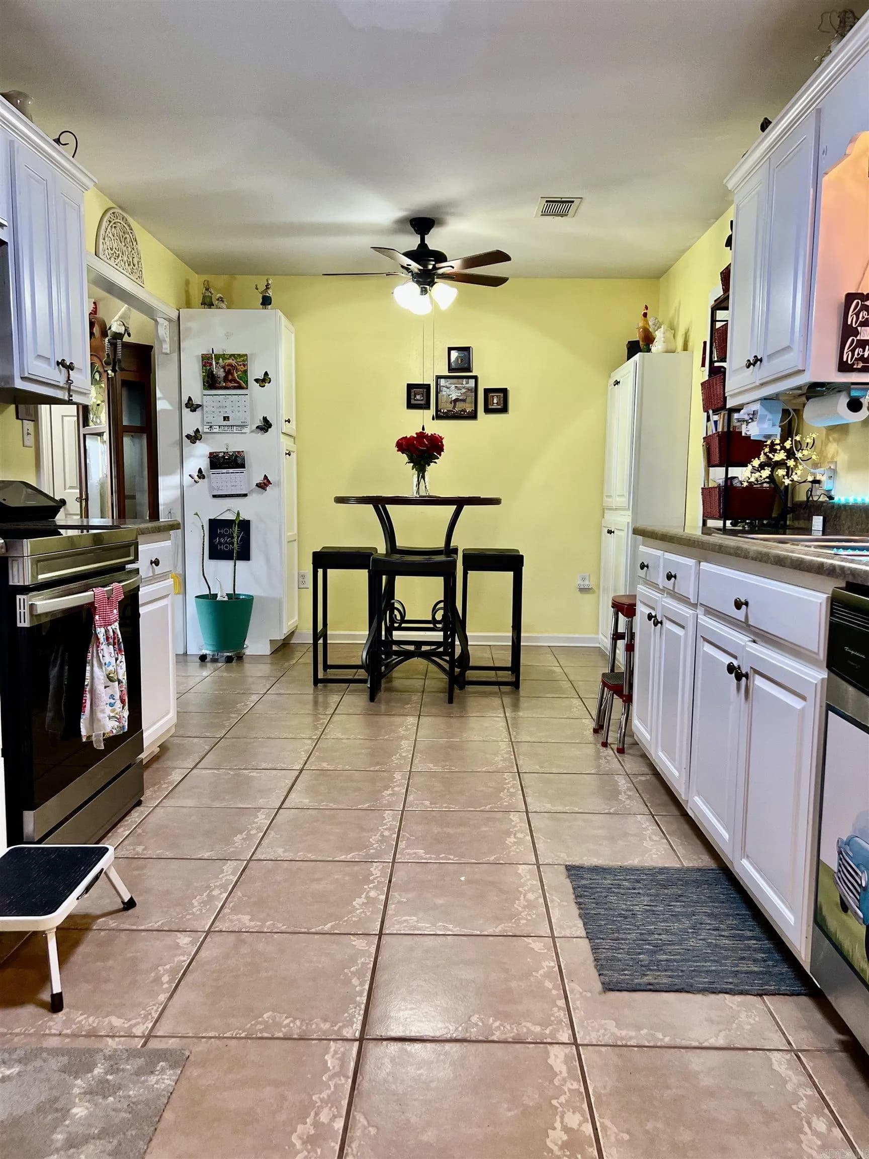 Property at 20  Livingstone - Image 24