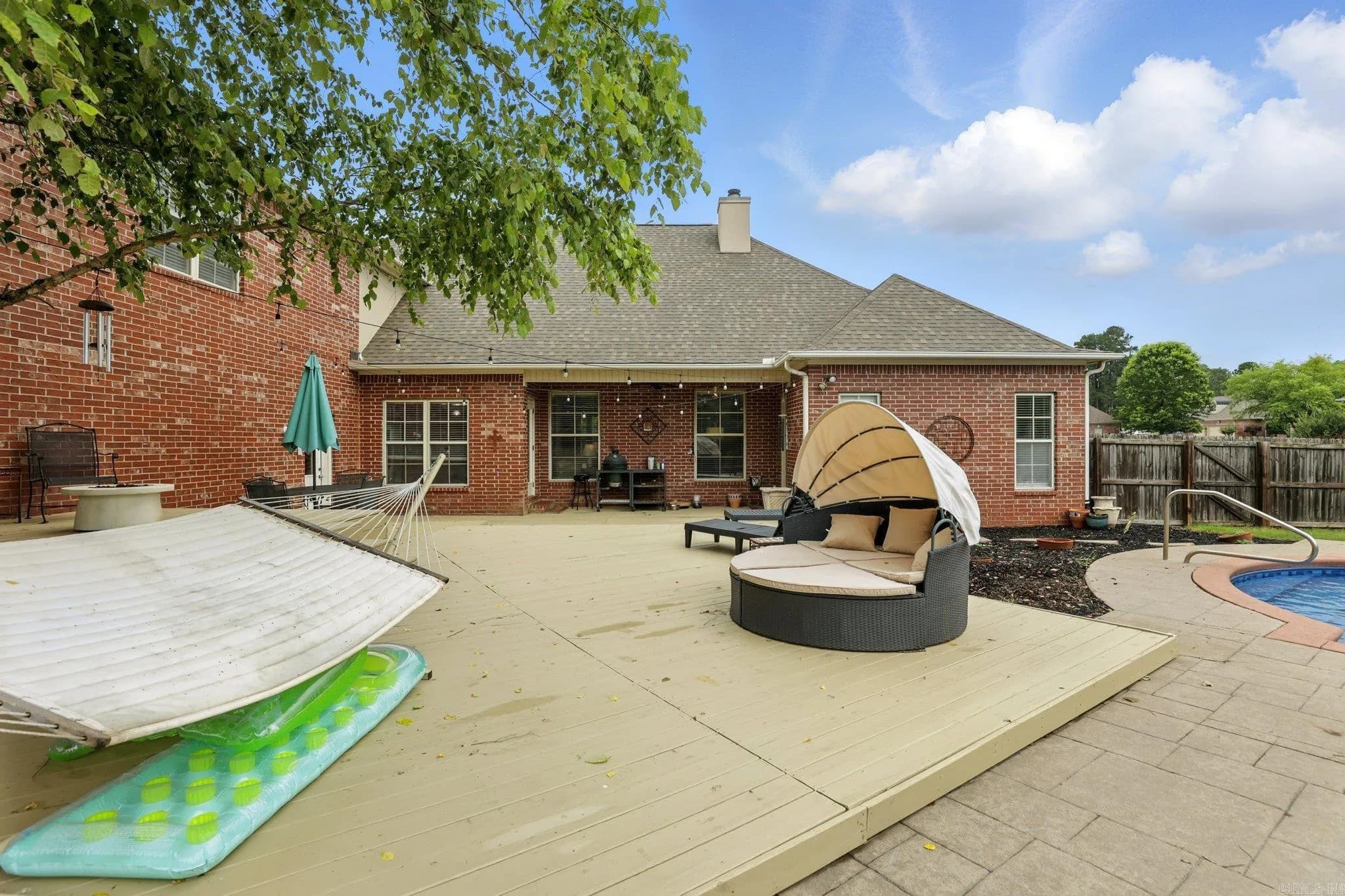 Property at 13  Greystone - Image 43