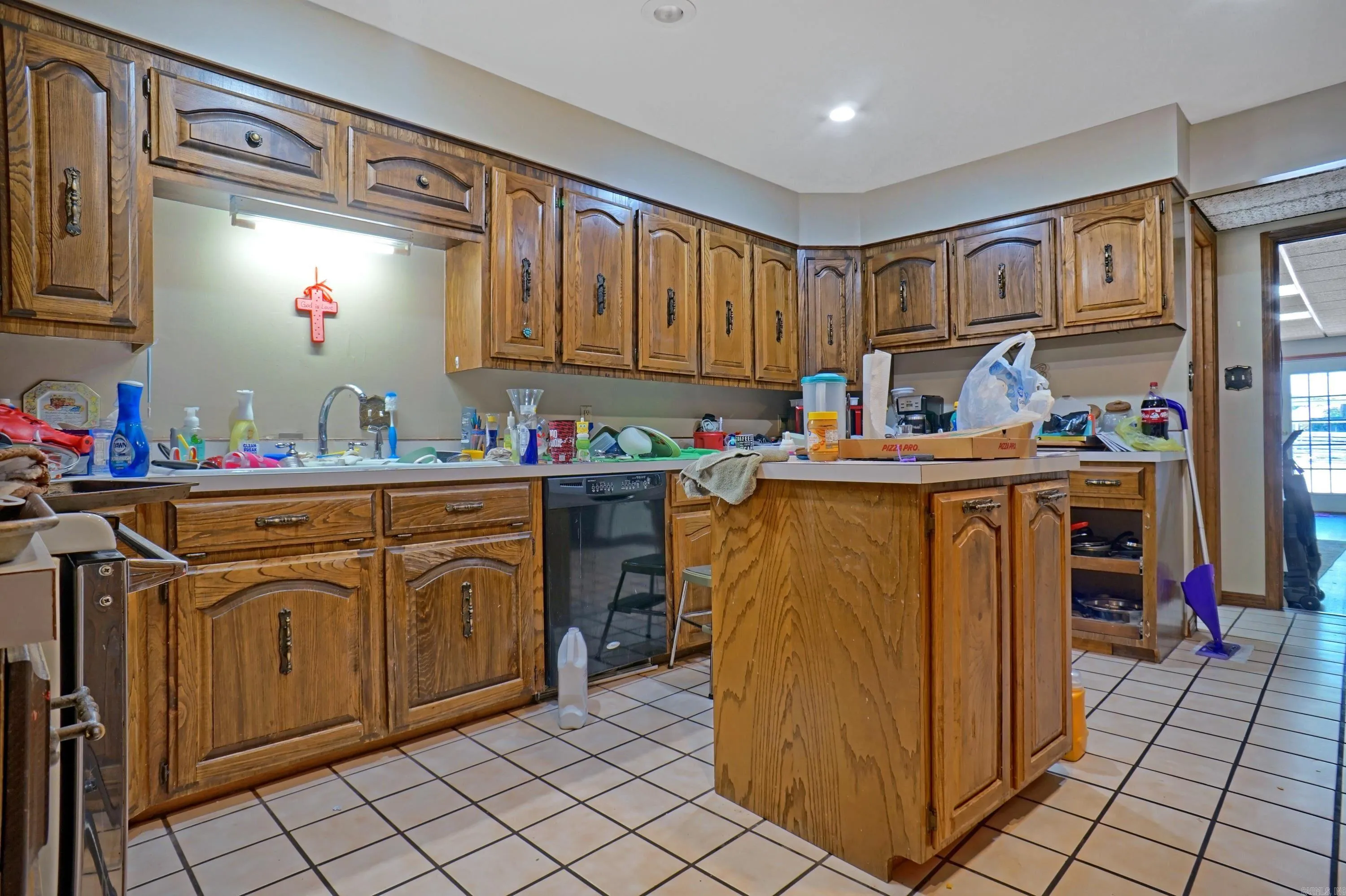 Property at 918 S Inglewood - Image 22