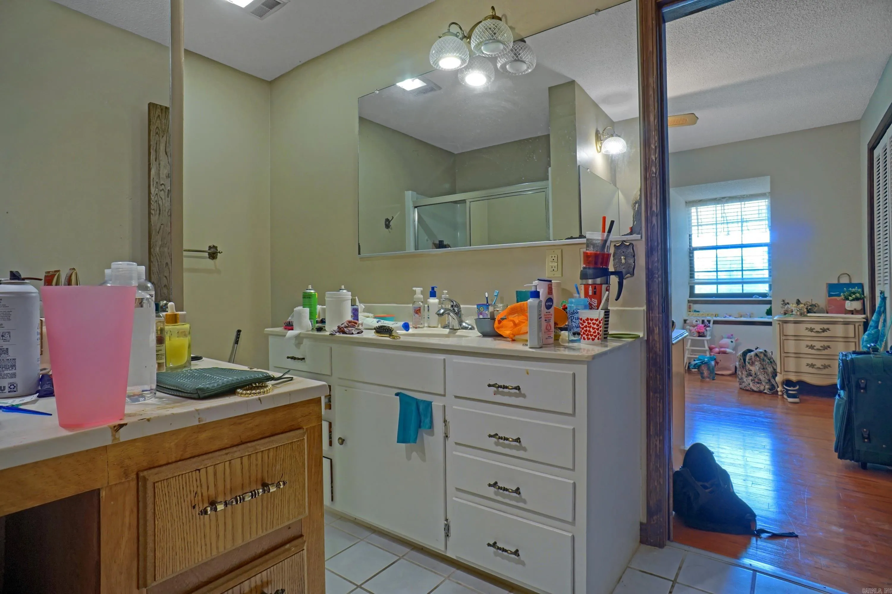 Property at 918 S Inglewood - Image 44