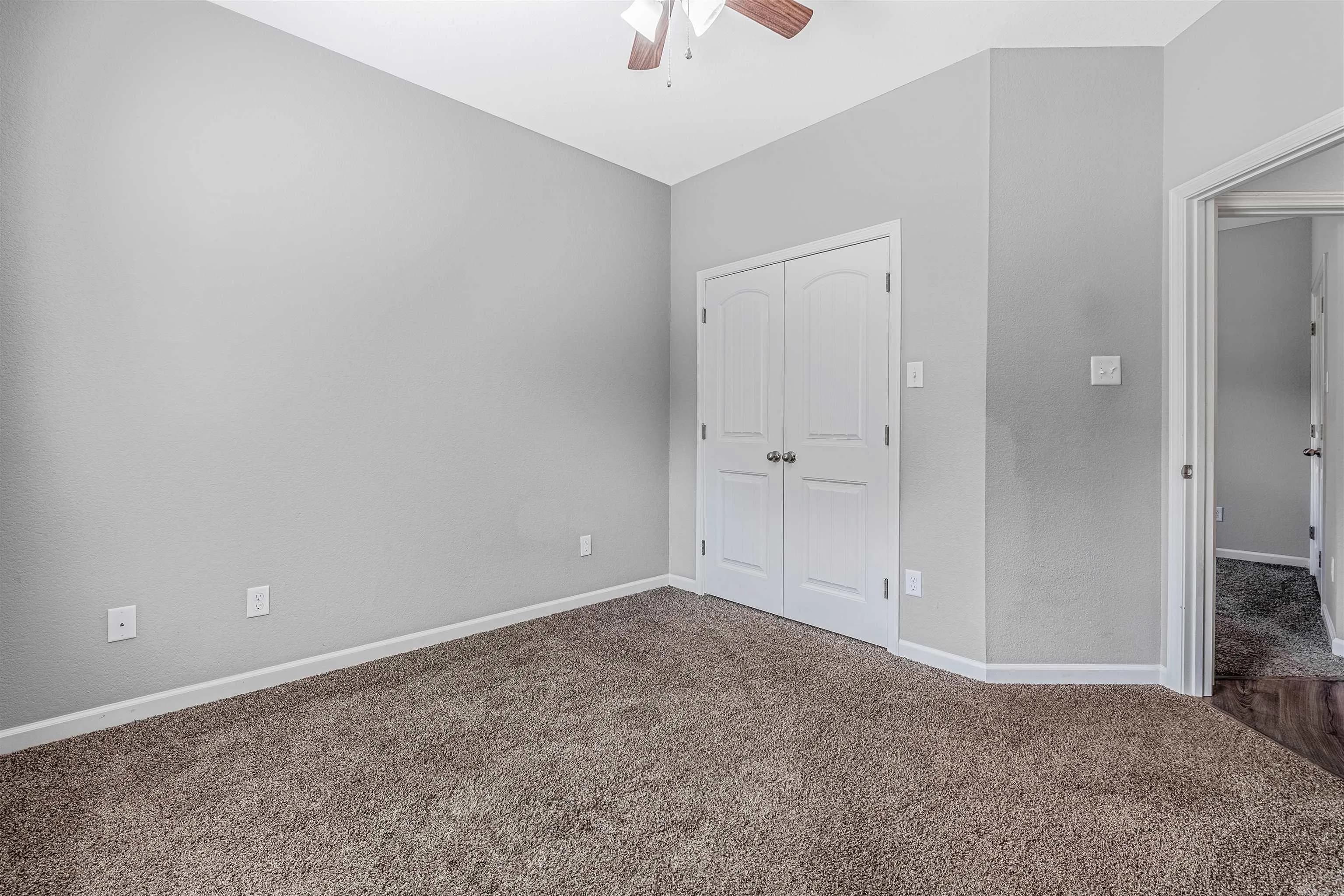 Property at 10  Single oaks - Image 37