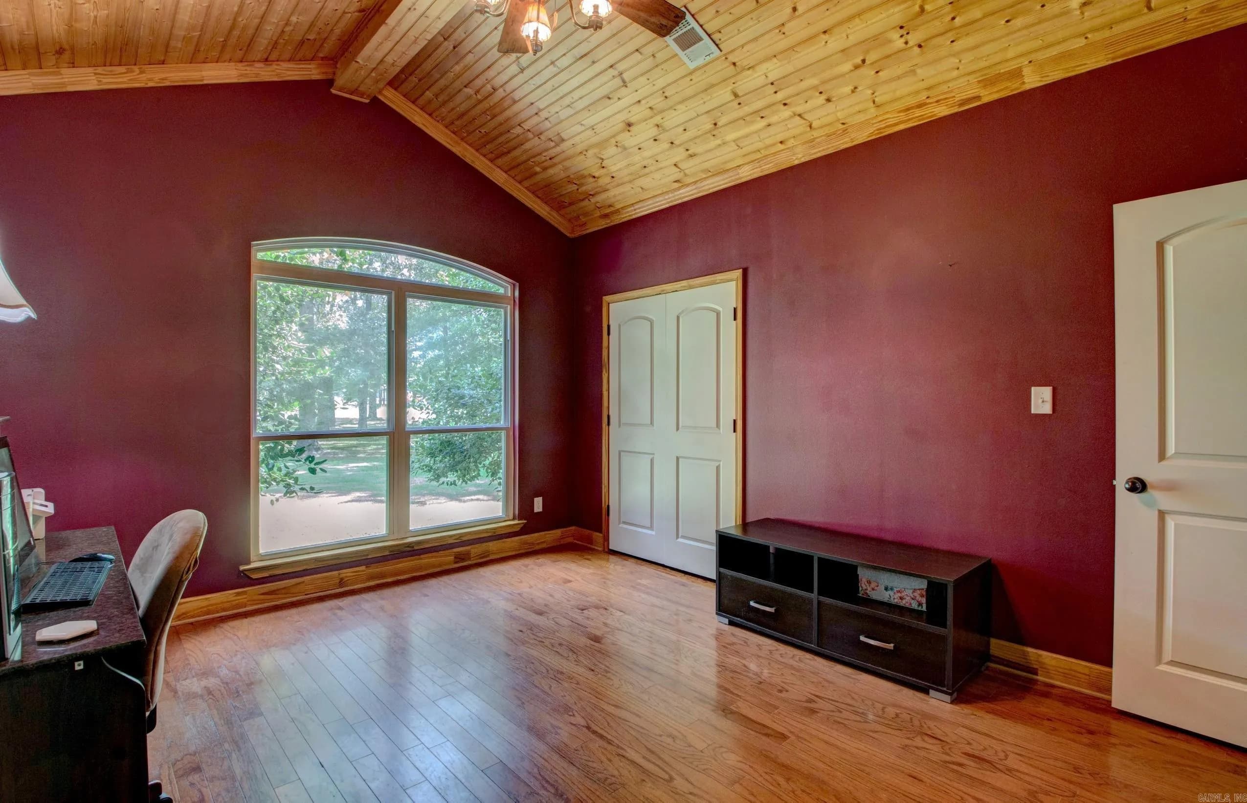 Property at 72  Copper ln - Image 25