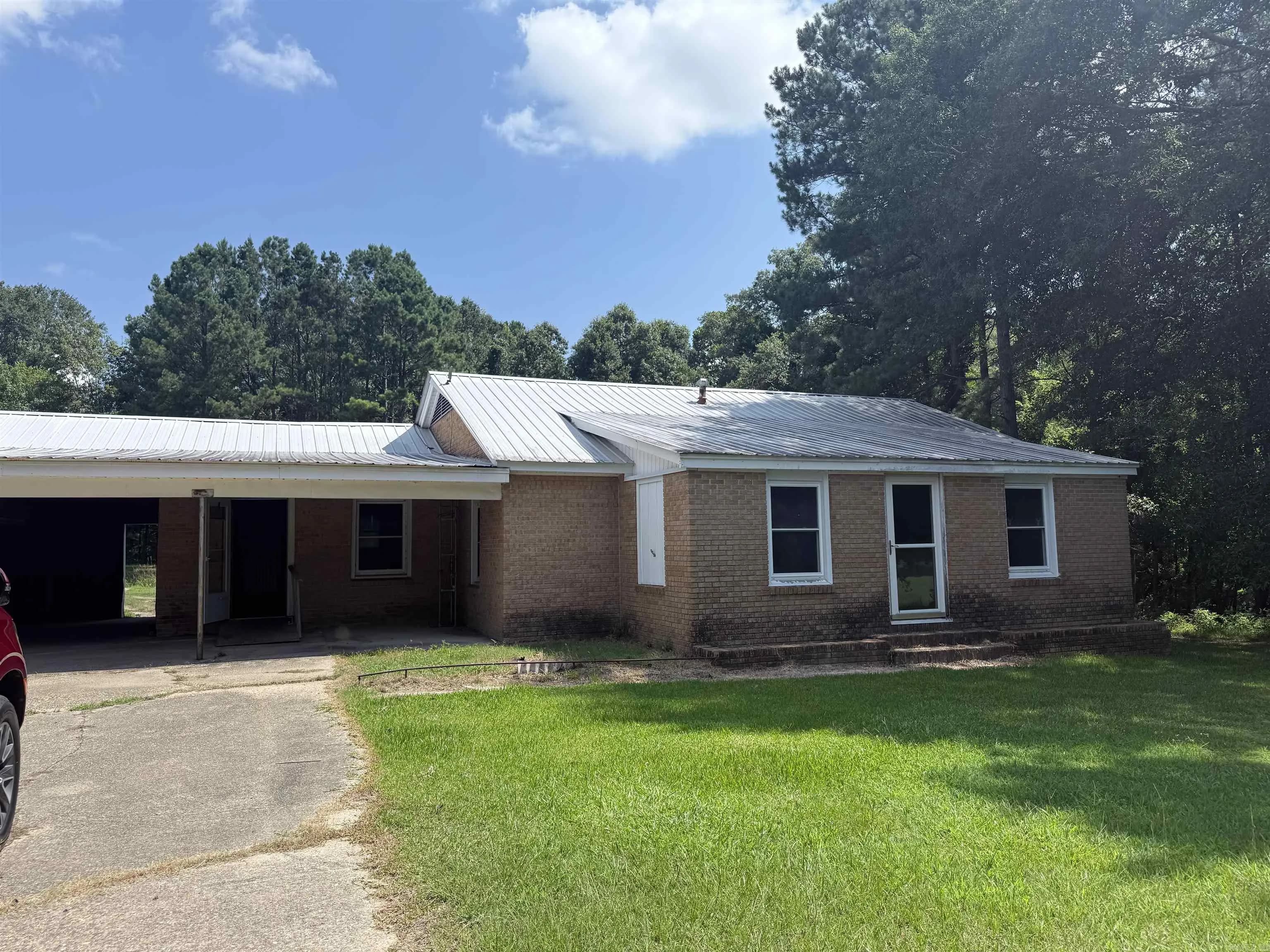 Property at 1084  Nick springs rd - Image 5